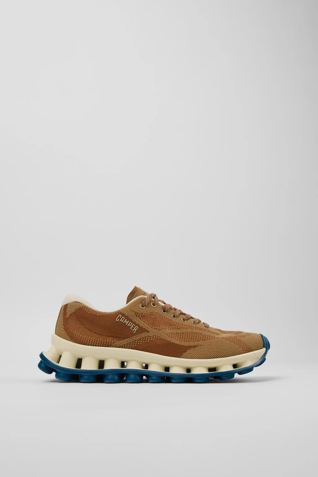Pelotissima Brown Recycled PET Engineered Materials Sneakers for Women. - 1