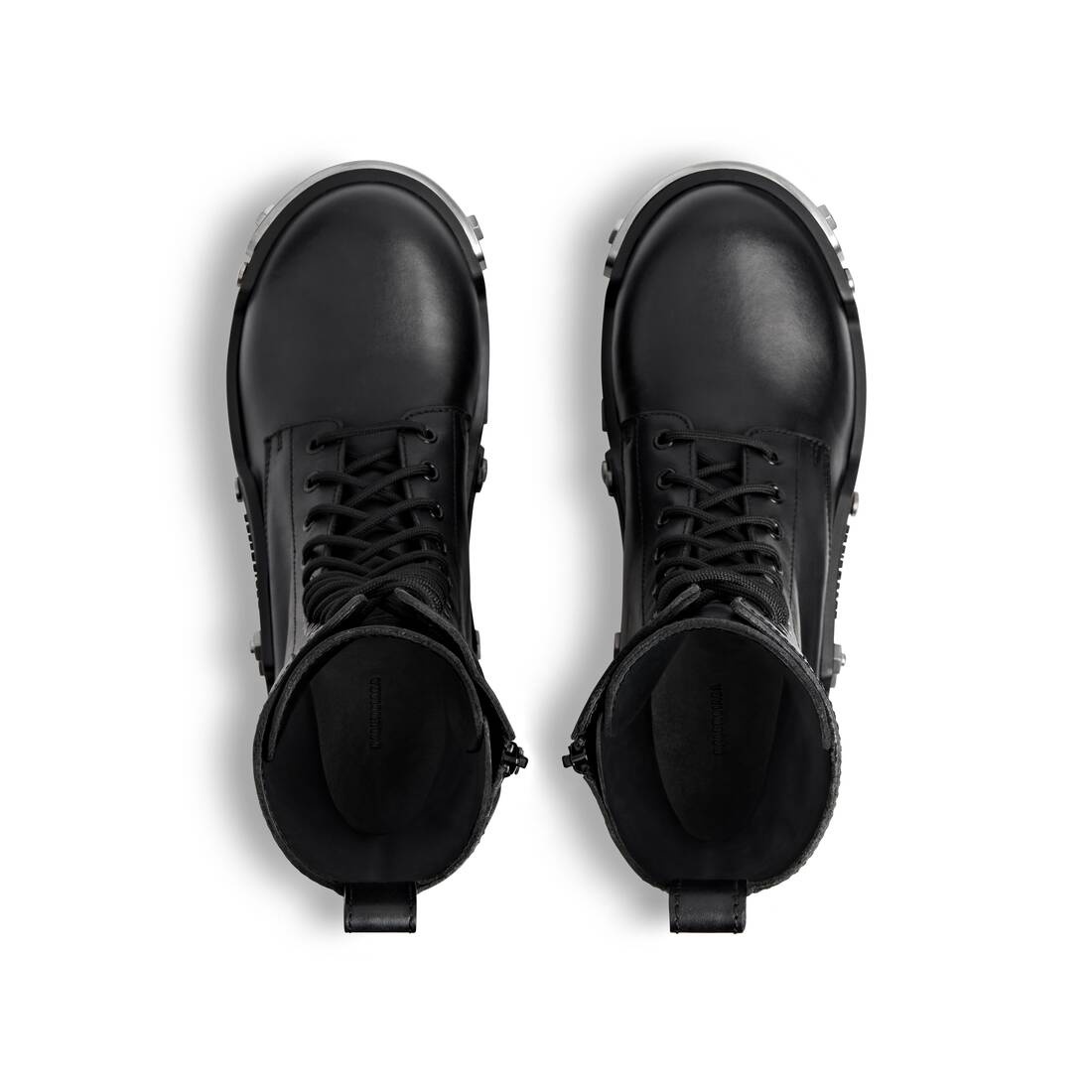 Women's Bulldozer Lace-up Boot  in Black - 6