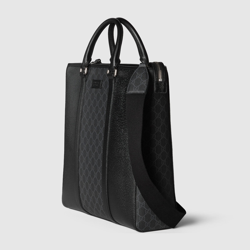 GUCCI Medium GG tote bag with tag outlook