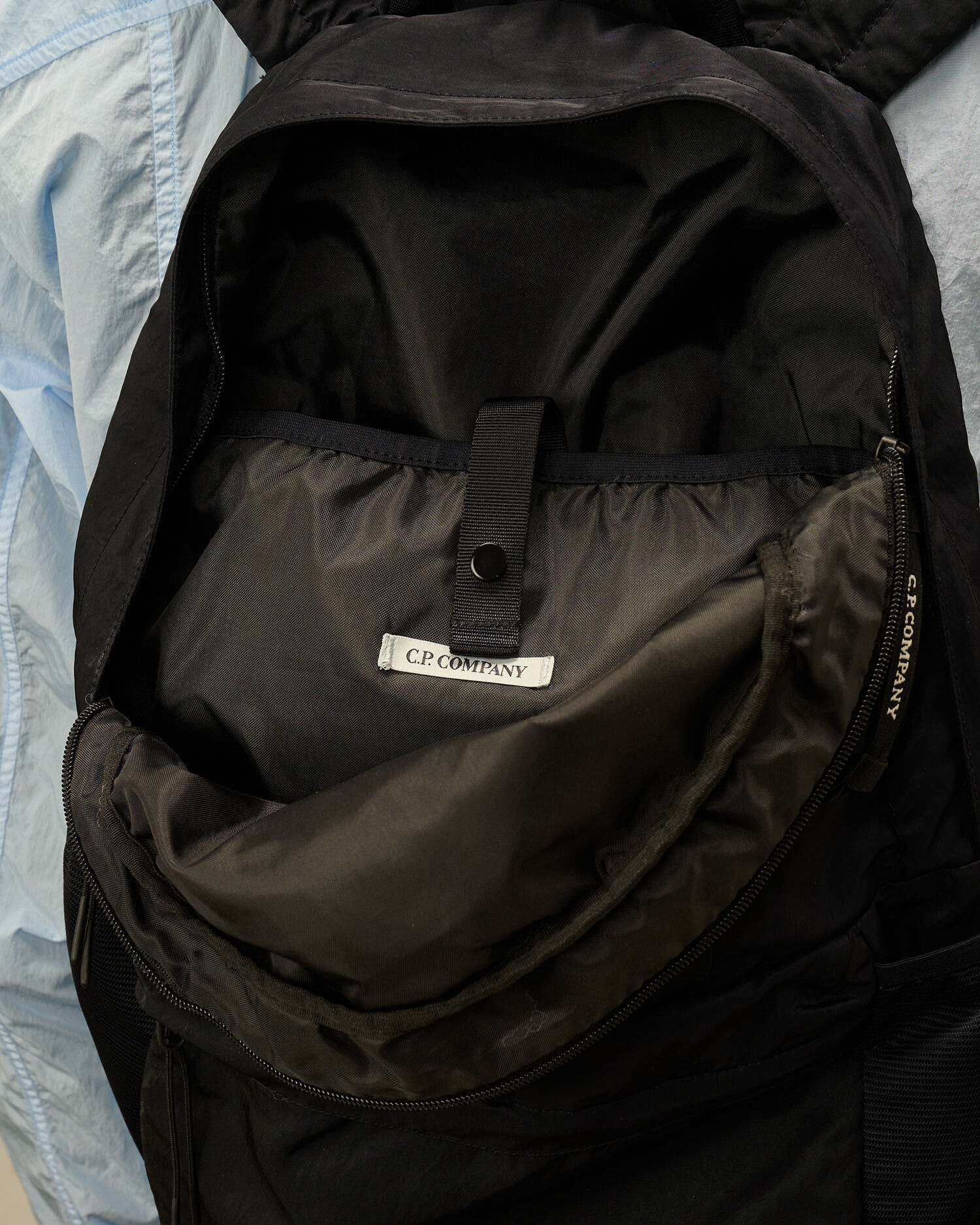 Nylon B Lens Backpack - 4
