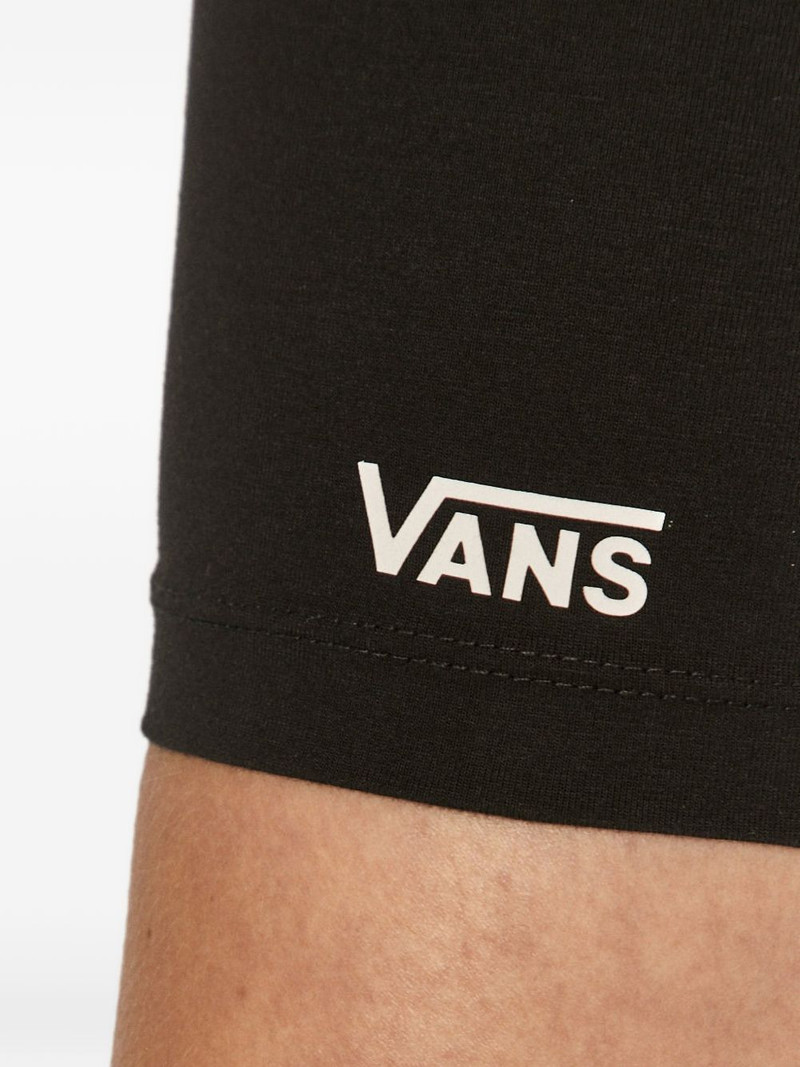 logo-detail shorts 5