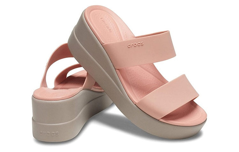 crocs (WMNS) Crocs Brooklyn Lightweight Pale Pink Sandals 206219-6RL outlook