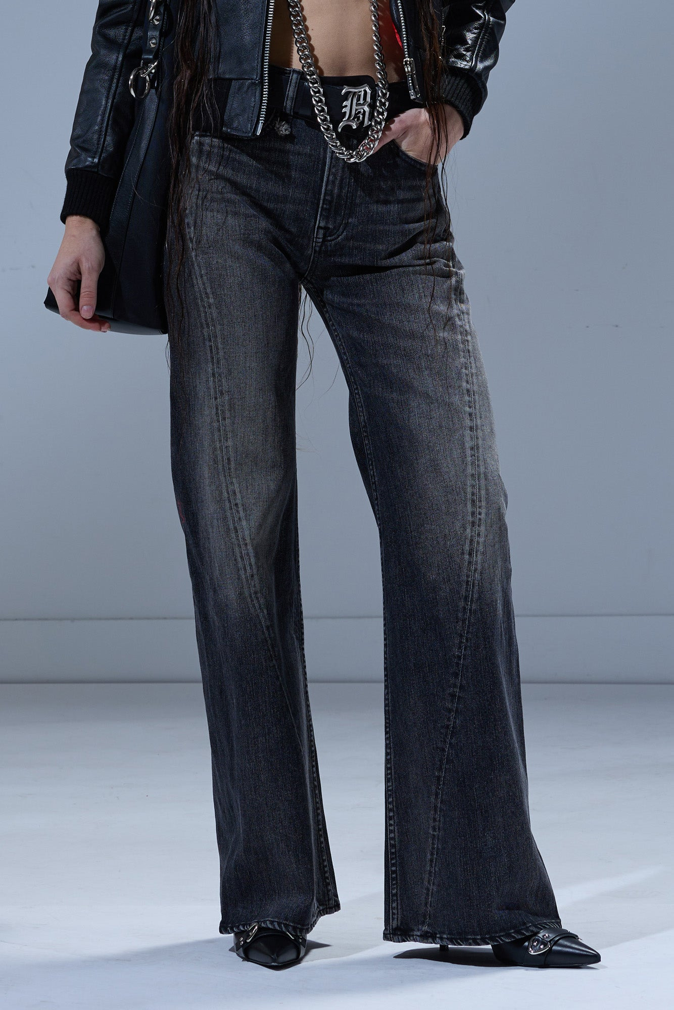 TWISTED SEAM FLARE JEAN - 3