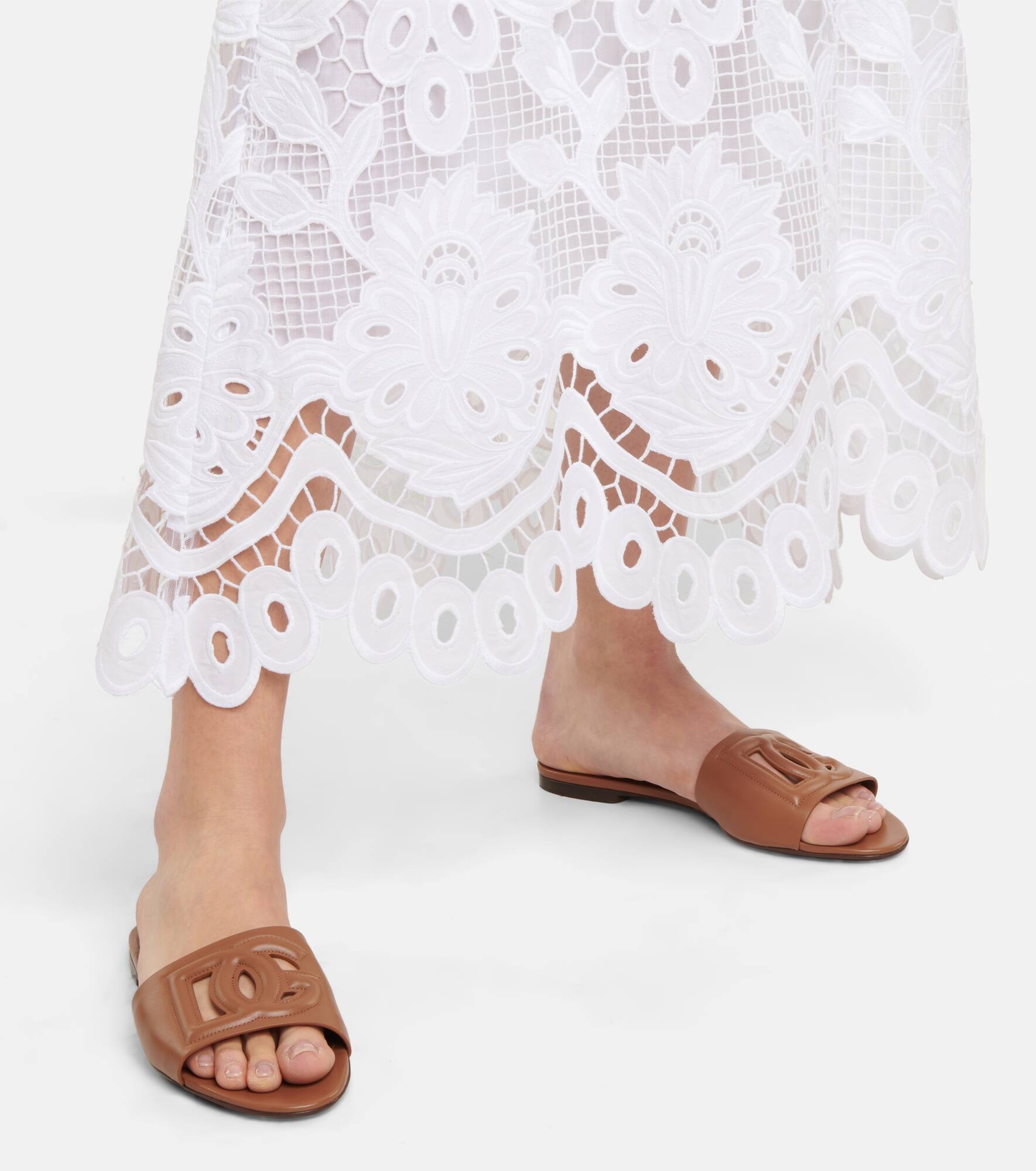 Logo cutout leather slides - 4