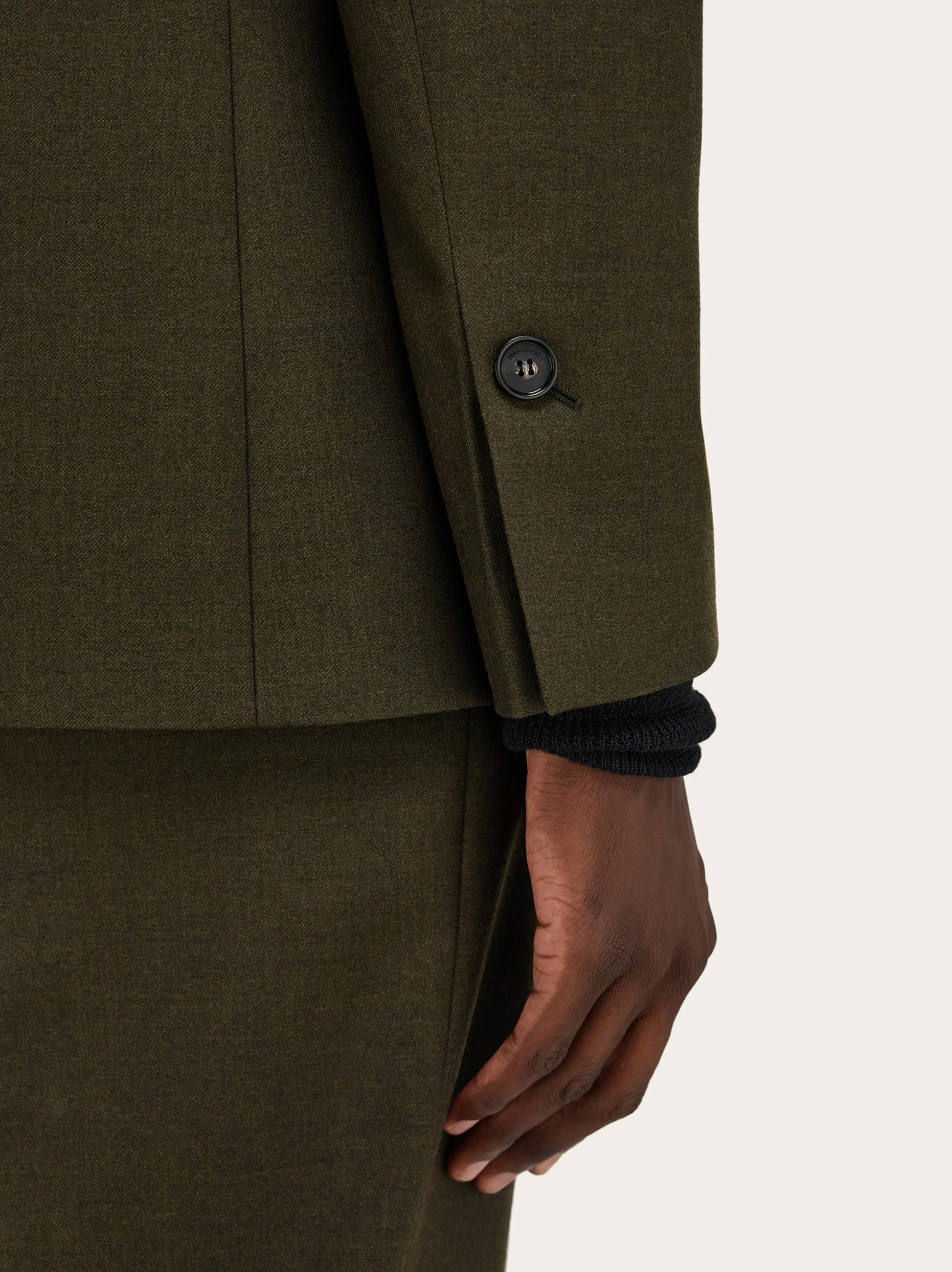 Single-breasted blazer with removable belt - 6
