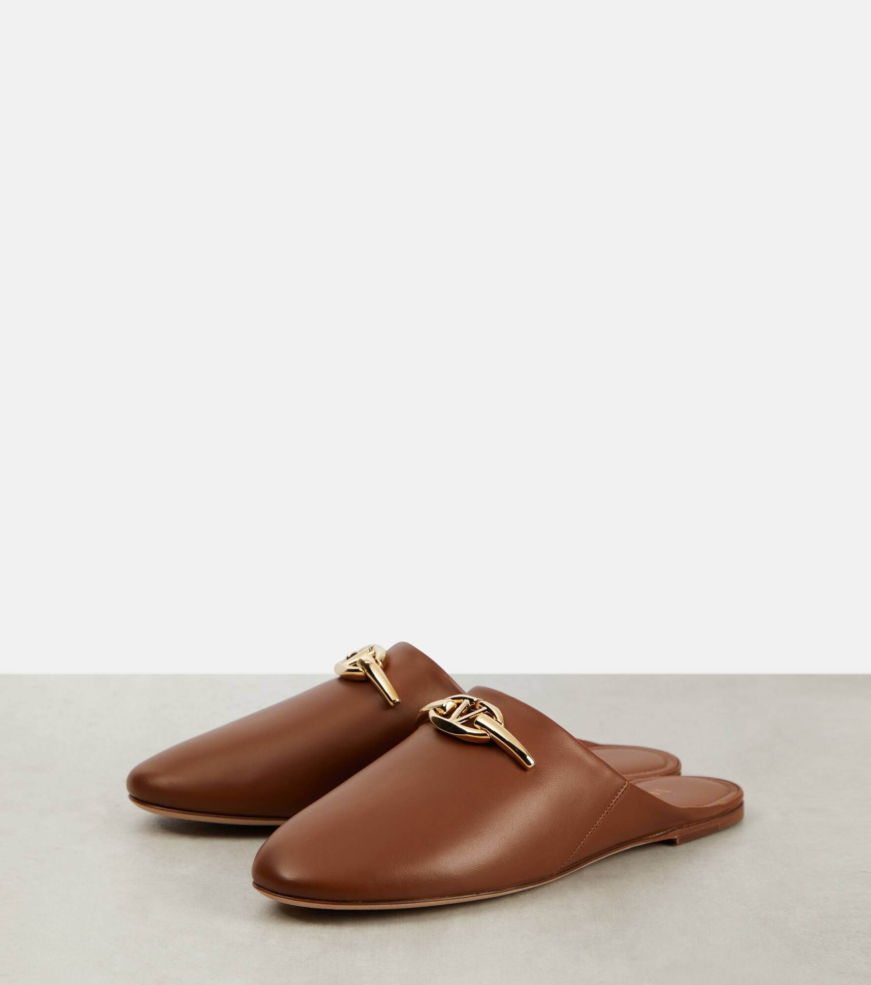 VLogo Signature leather mules - 5