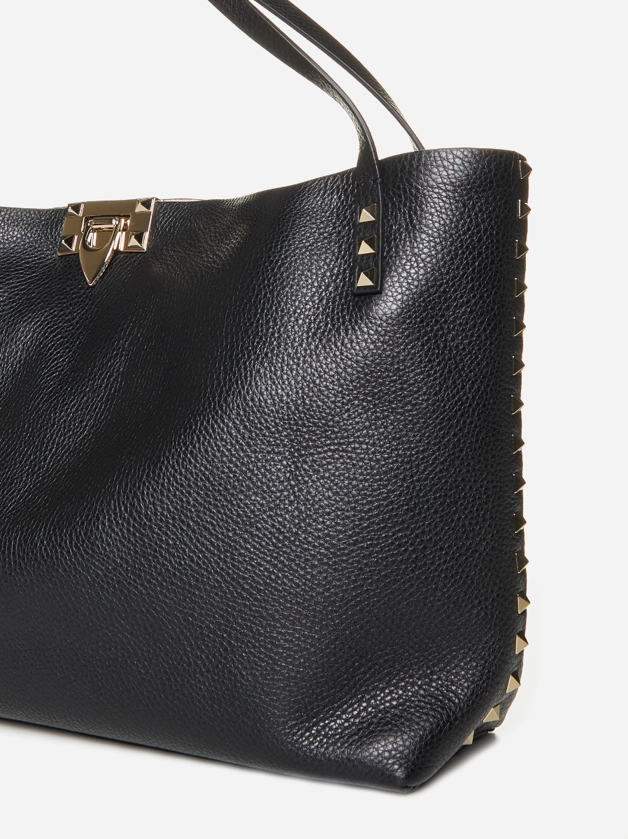 Valentino Rockstud medium leather tote bag