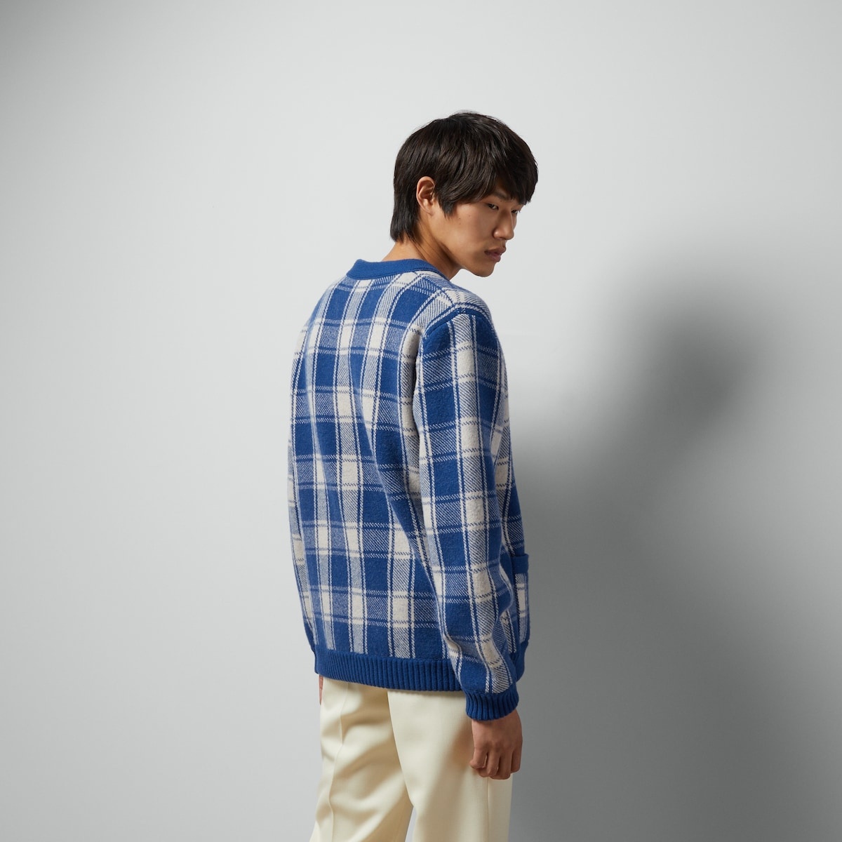 Reversible checked wool cardigan - 7