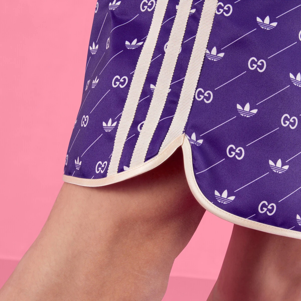 adidas x Gucci Trefoil print shorts - 4