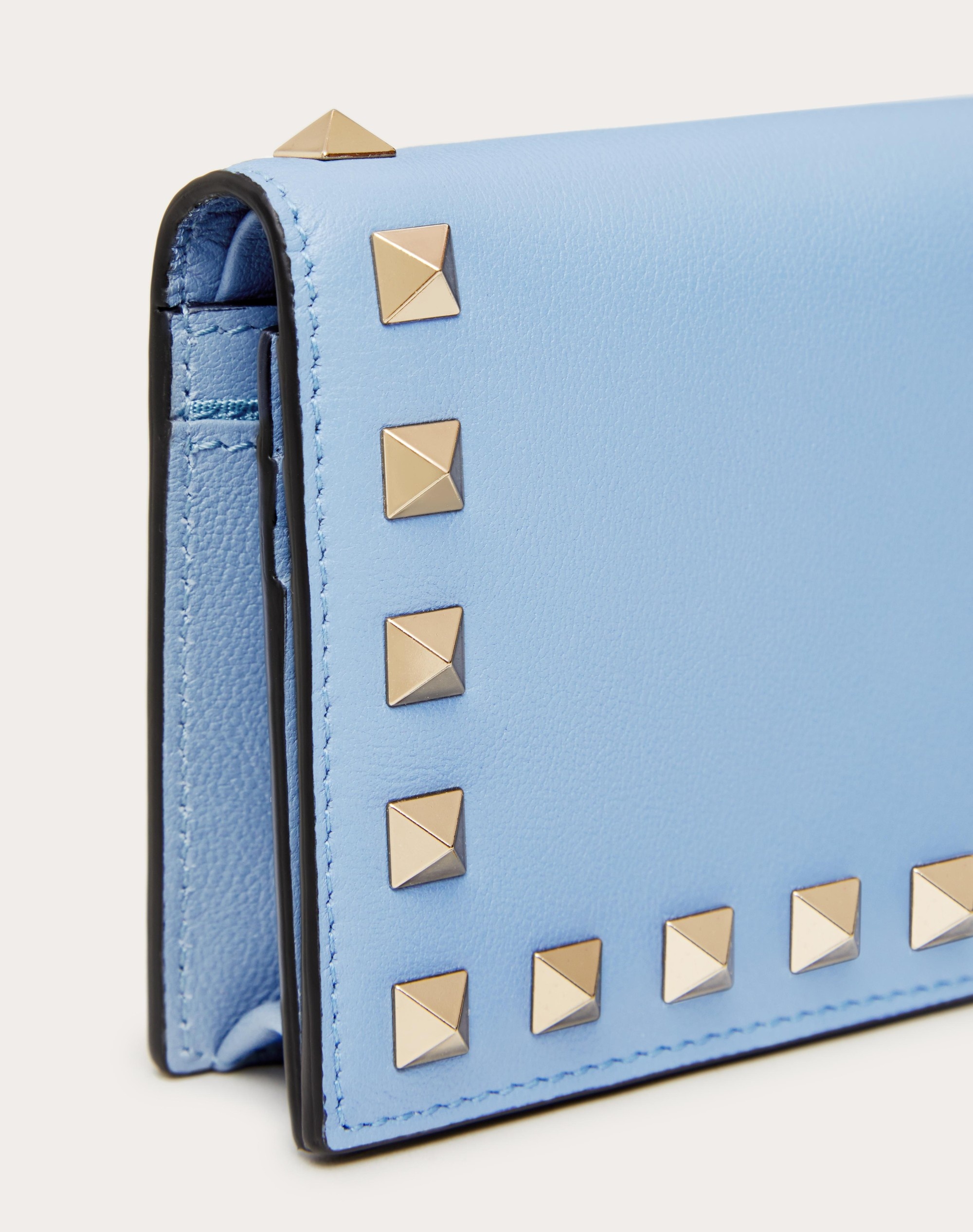 SMALL ROCKSTUD CALFSKIN WALLET - 2