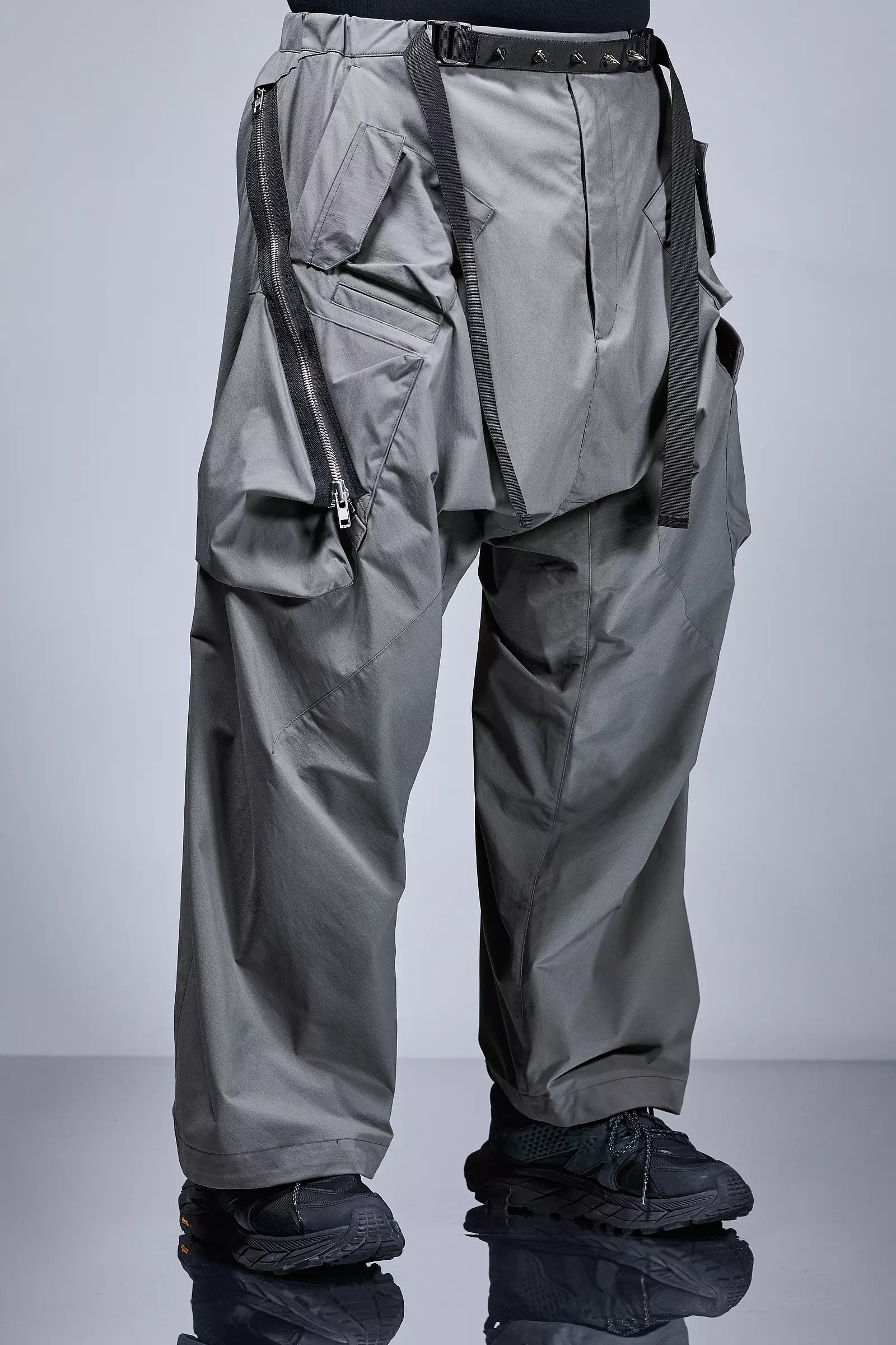 P30AL-E Encapsulated Nylon Ultrawide Drawcord Cargo Trouser Gray - 2