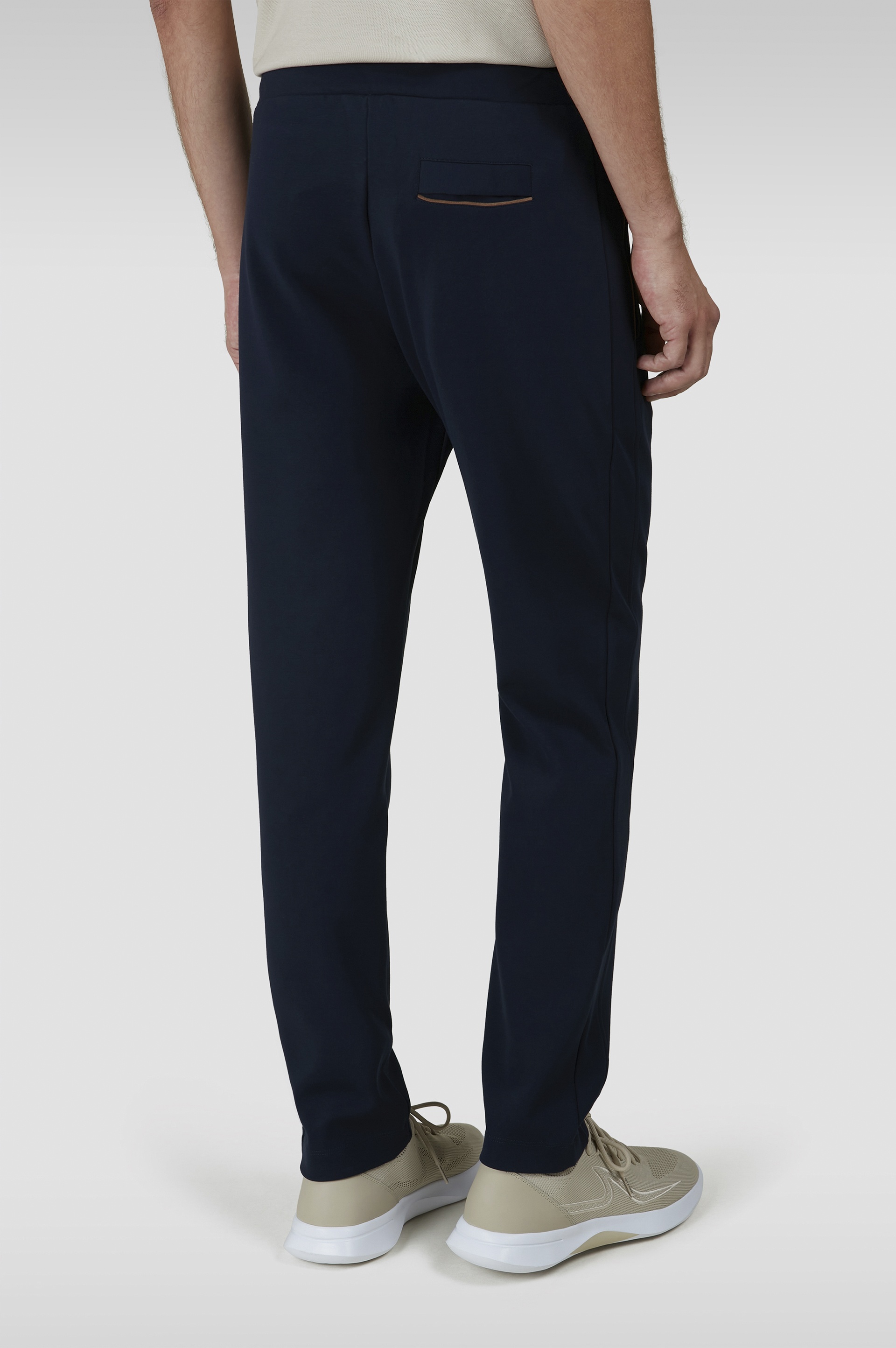 SPORTS PANTS WITH TYPHOON® PLATINUM DETAILS - 3