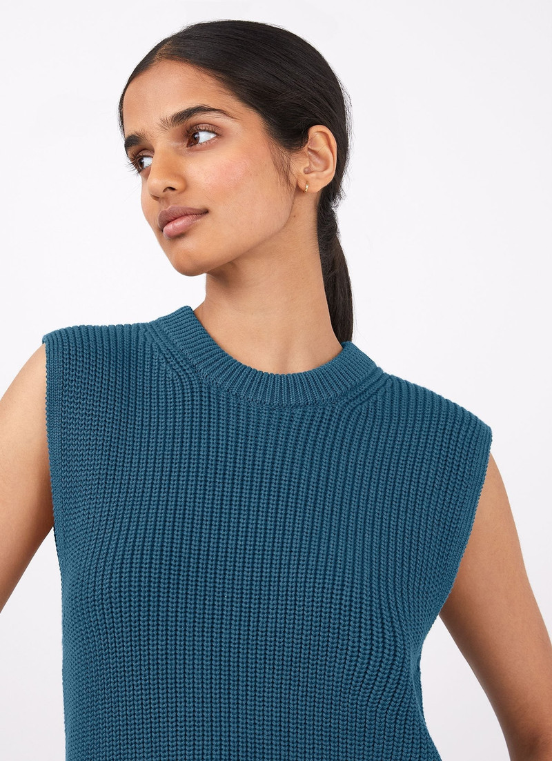Sunspel Sleeveless Jumper outlook