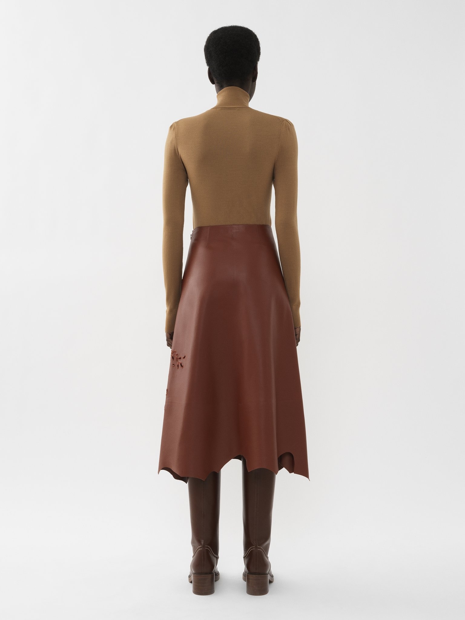 SCALLOPED HIGH-NECK TOP - 5
