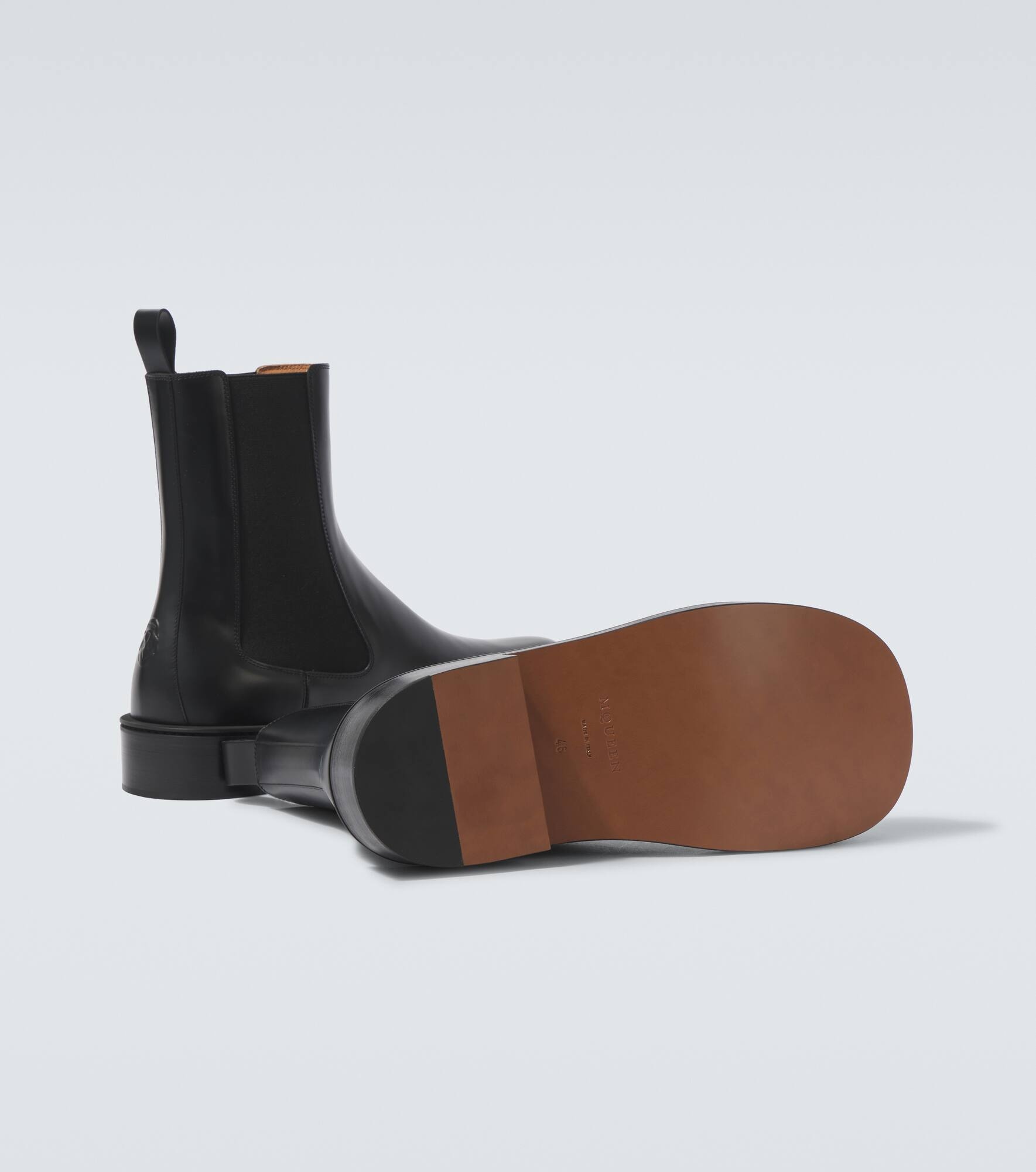 Leather Chelsea boots - 7