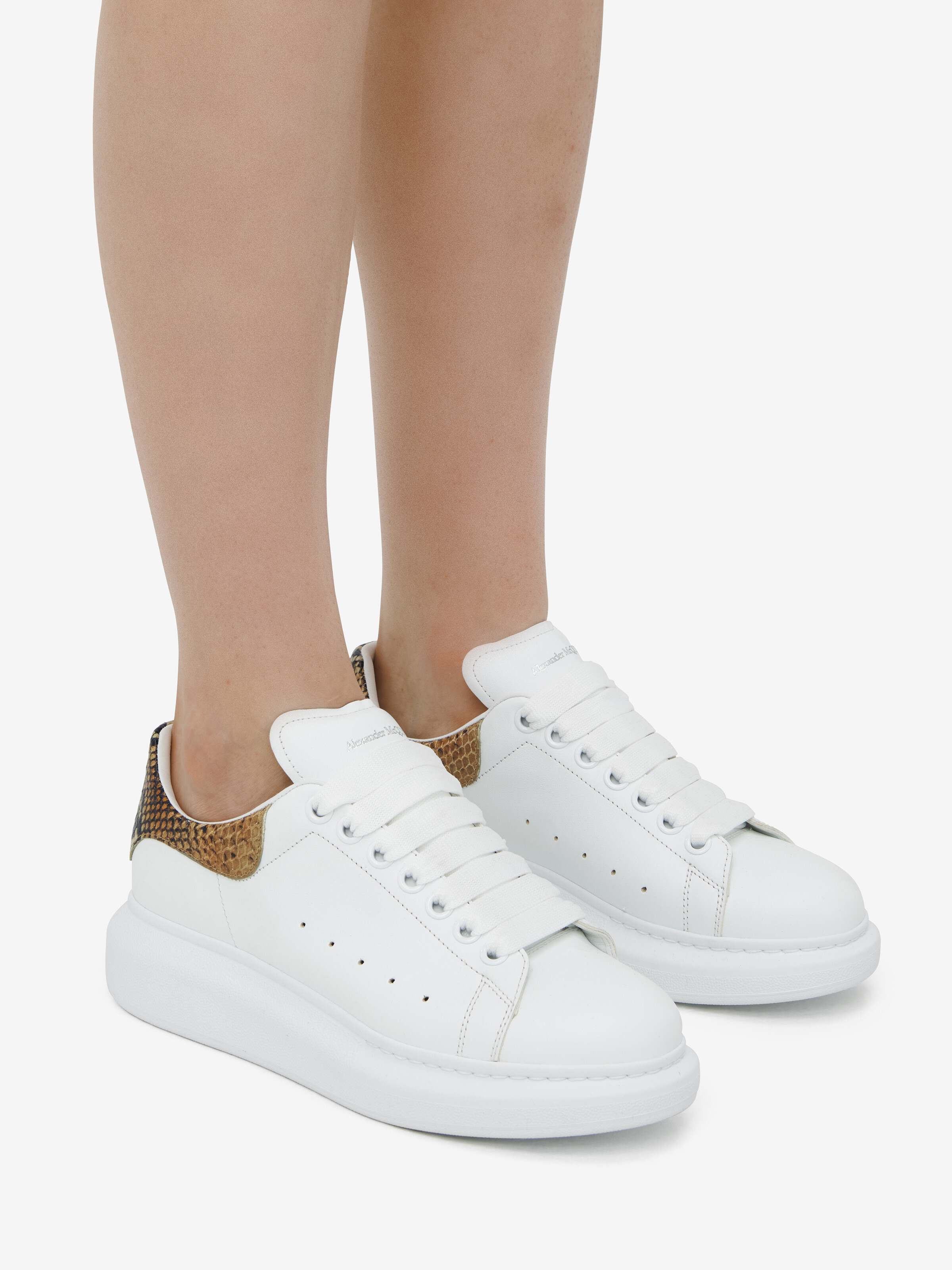 Oversized Sneaker - 2