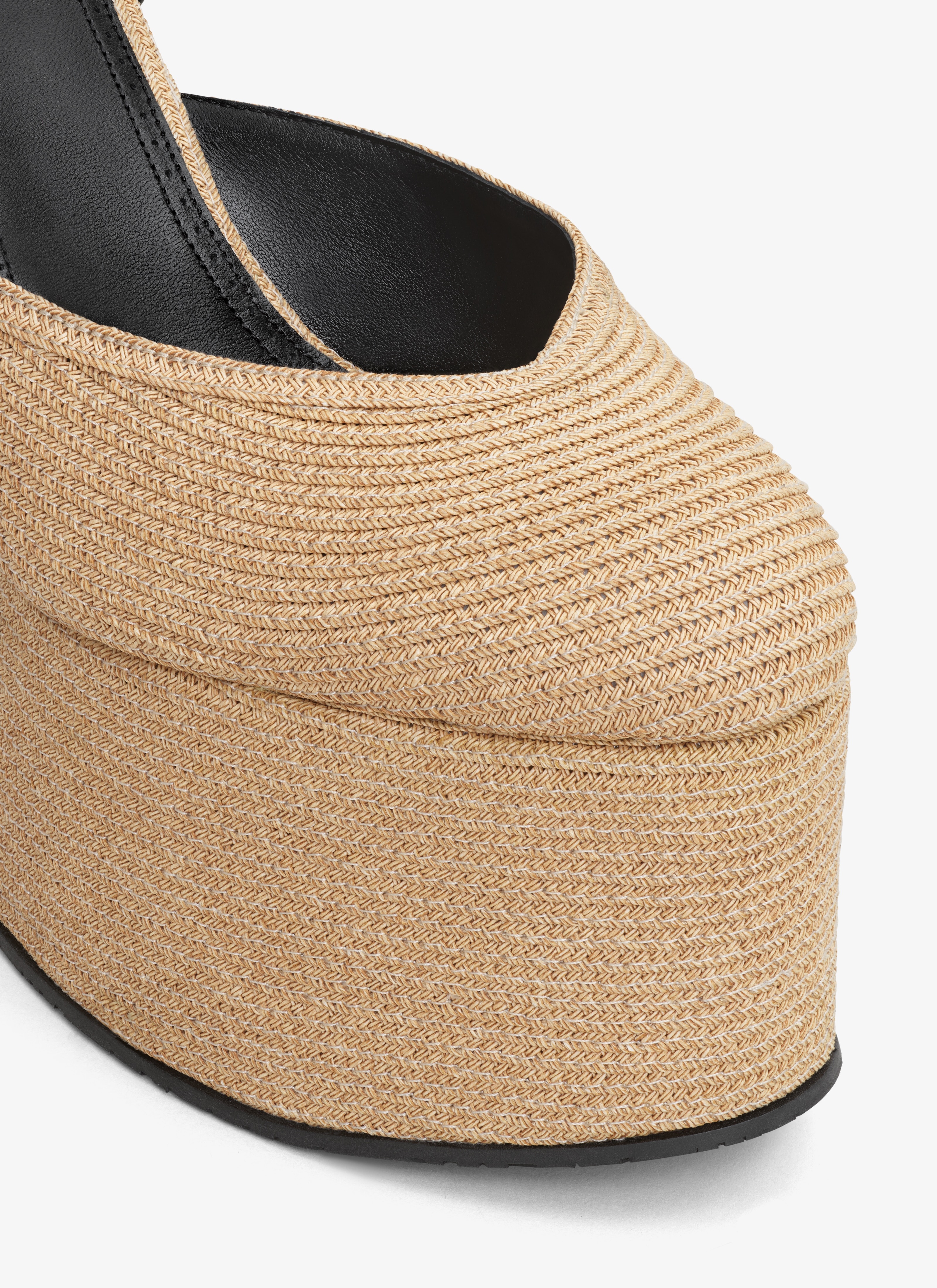 洗練されたデザイン★ALAIA Paper straw black flat sandals Alaïa | Paper straw nature flat sandals | Savannahs