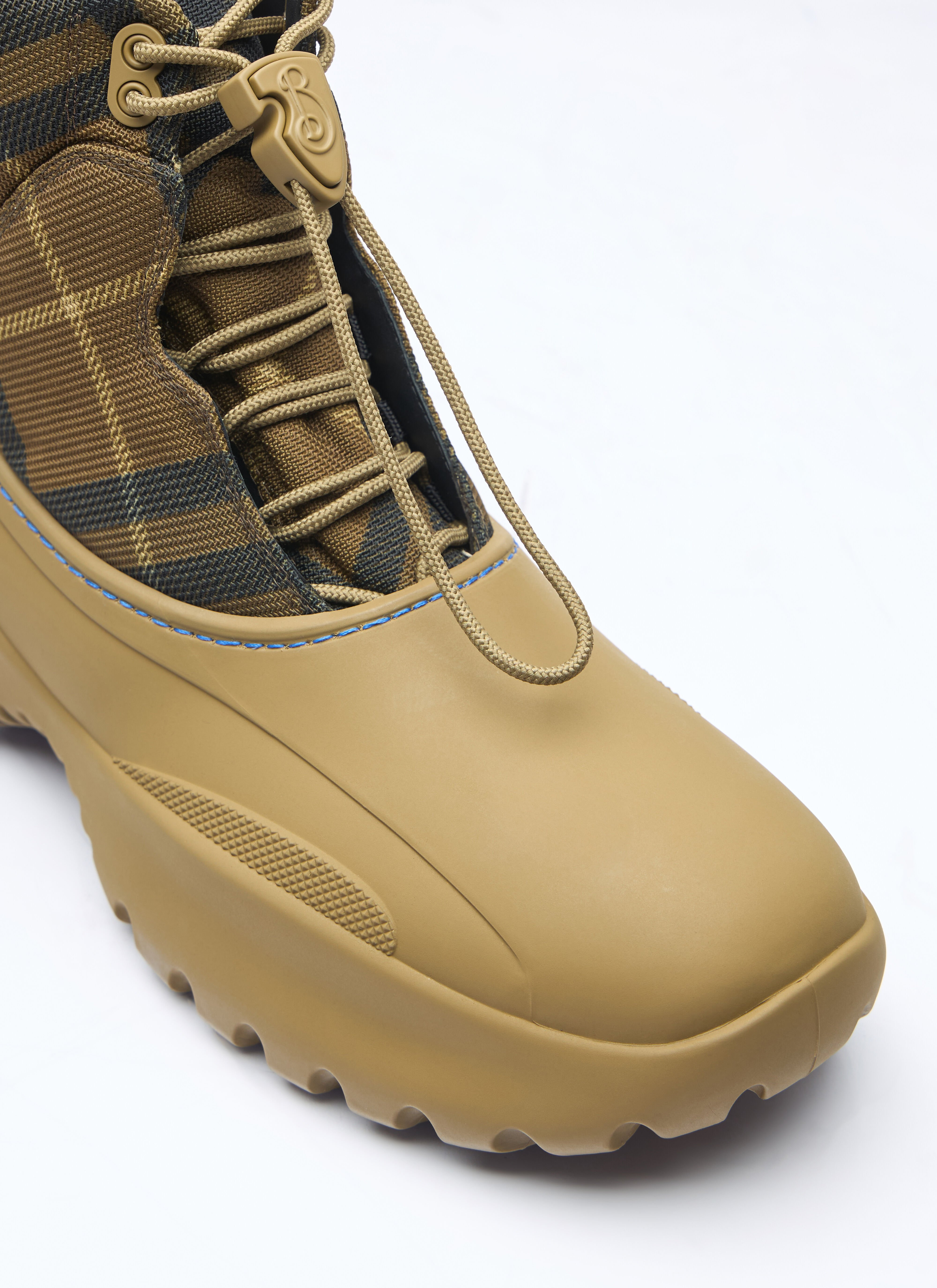 Check Scoot Trek Boots - 2
