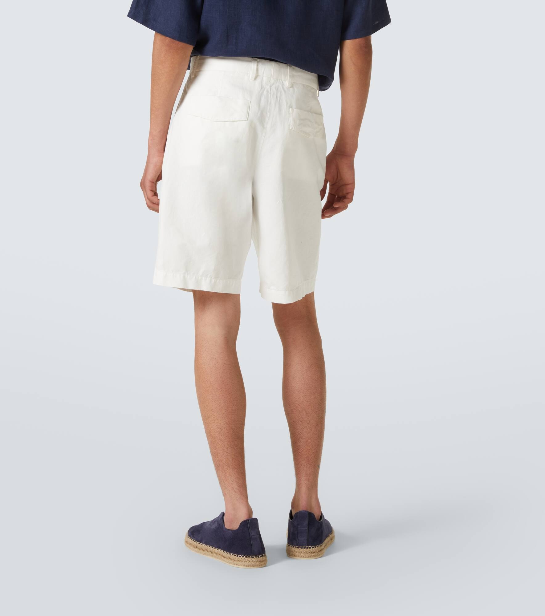 Cotton and linen Bermuda shorts - 4