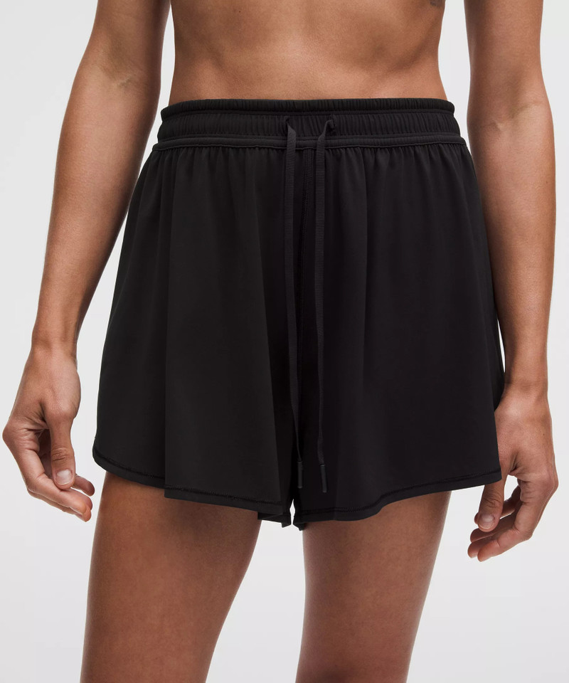 Silky High-Rise Relaxed Short 3" 4