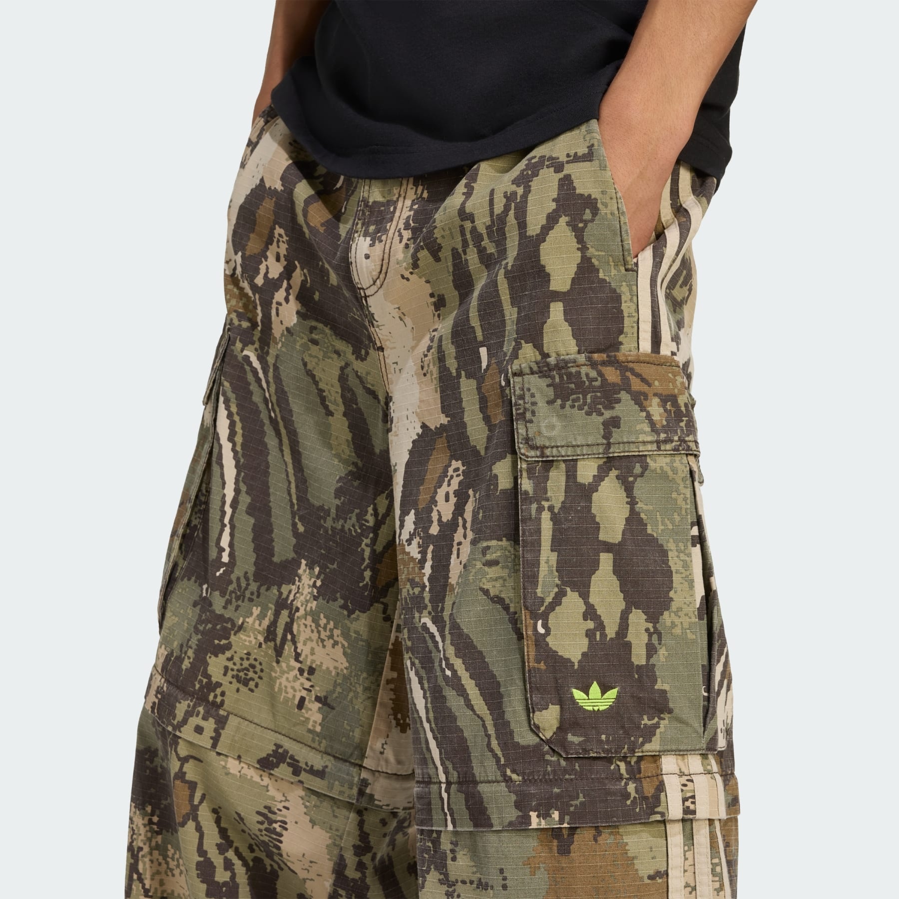 Zip-Off Cargo Pants - 6