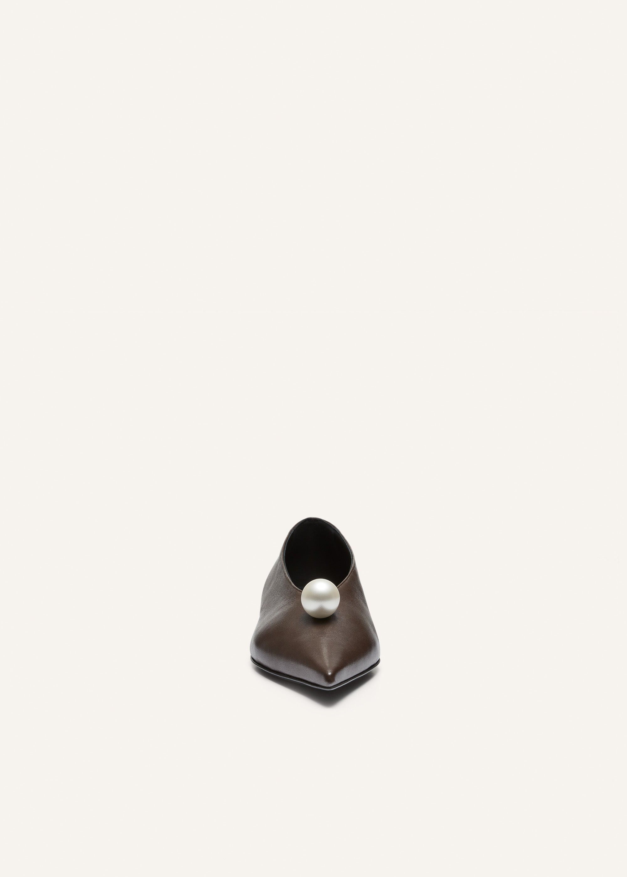Pointed pearl ballet flats in brown leather - 3