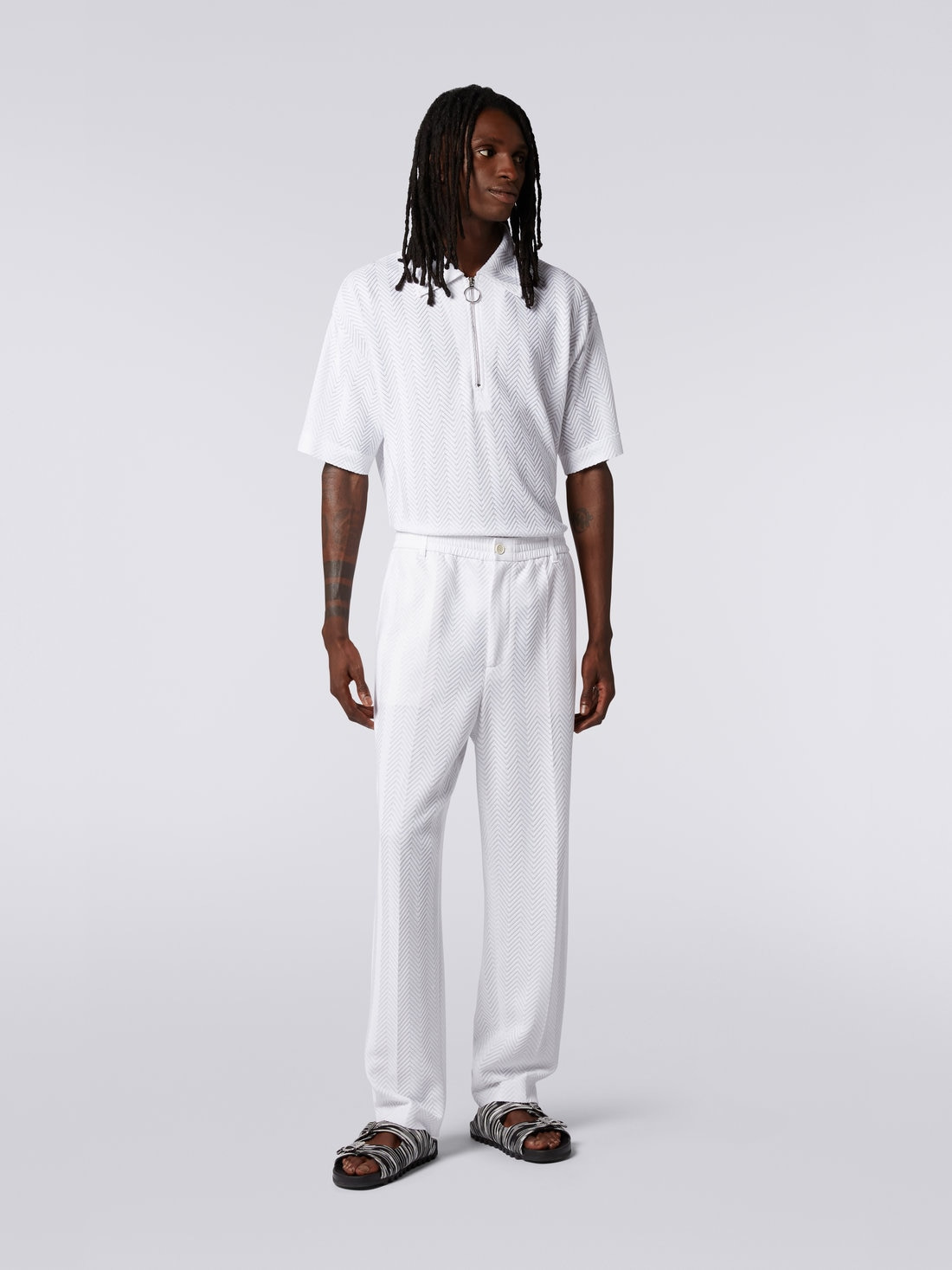 Classic plain cotton and viscose chevron trousers - 2