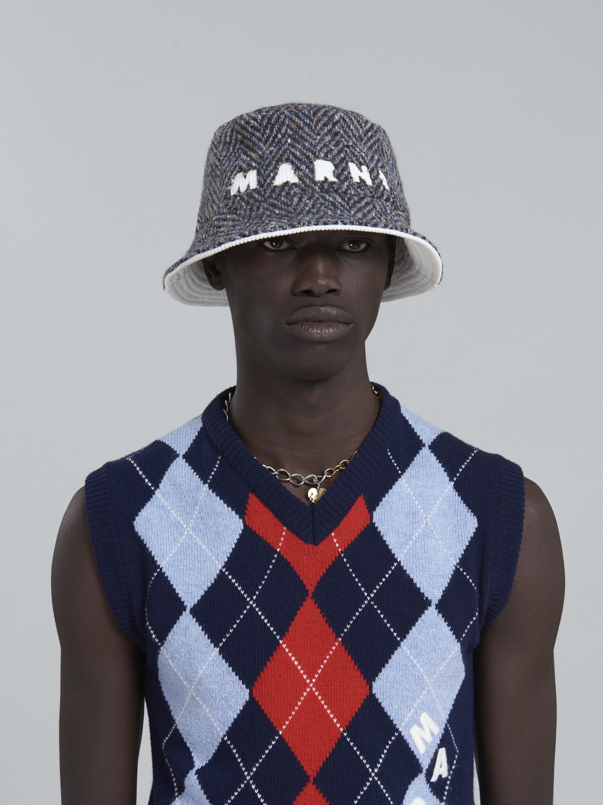 GREY CHEVRON WOOL BUCKET HAT - 2
