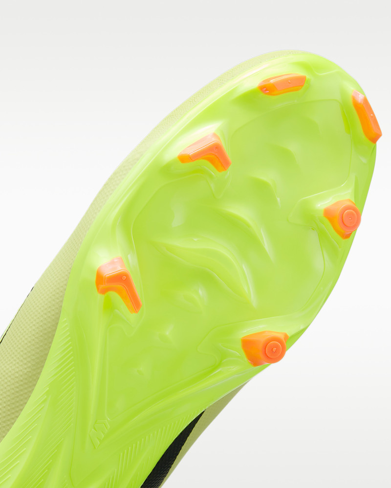 Nike Mercurial Vapor 16 Academy Multi-Ground Low-Top Soccer Cleats 7