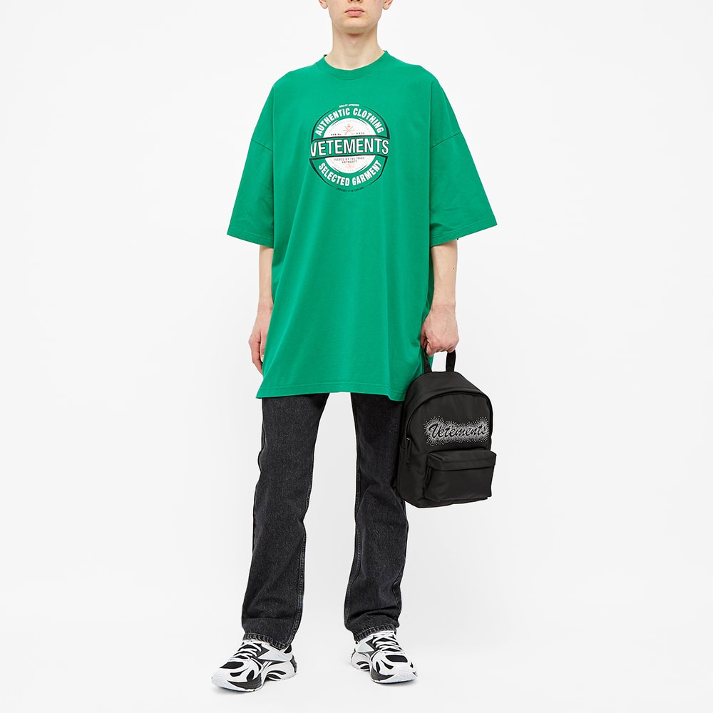 VETEMENTS Beer Badge Tee - 6