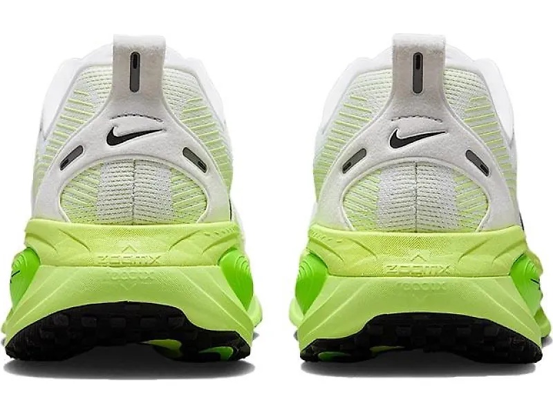 Nike Vomero 18 - 5