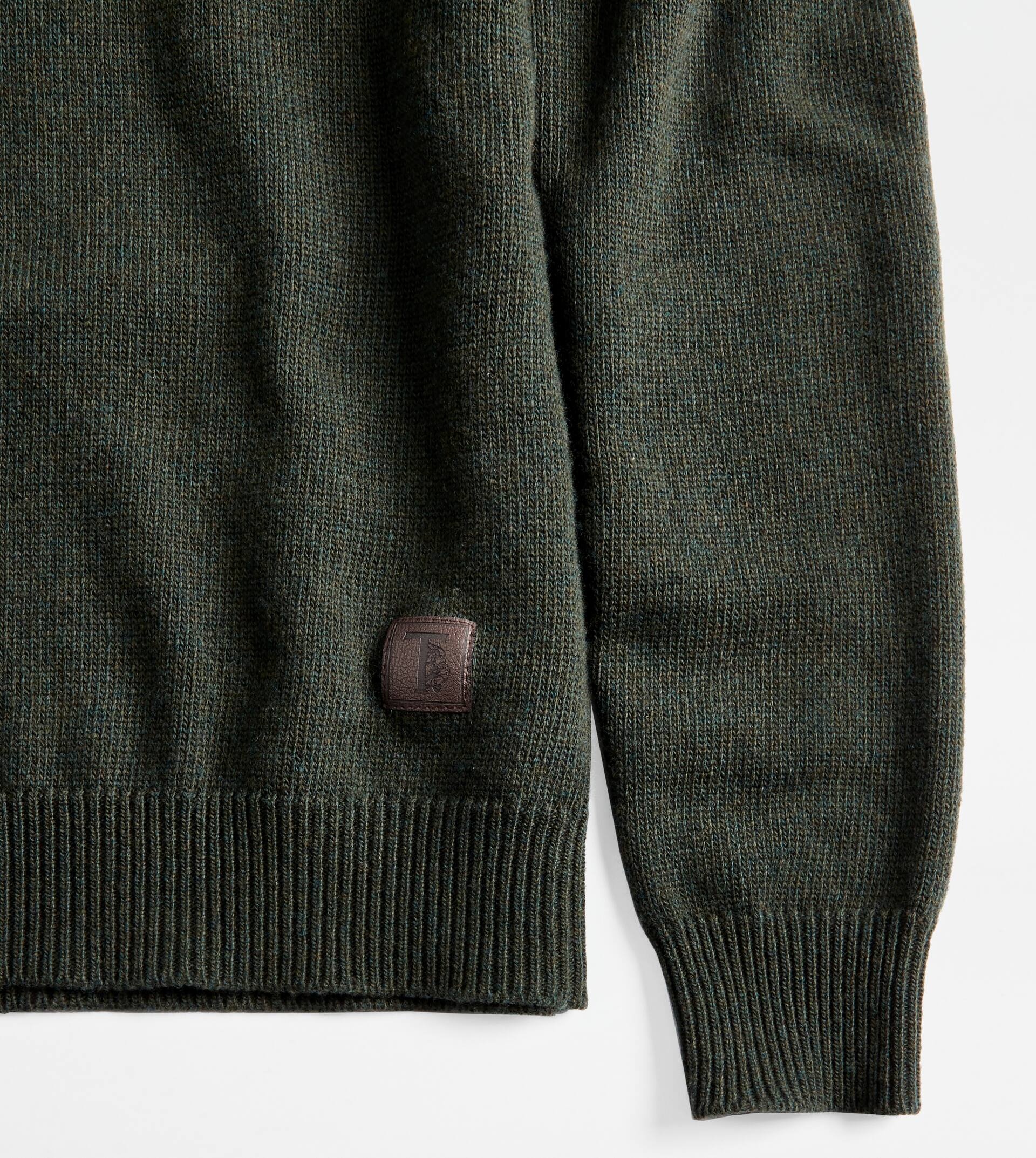 TOD'S CASHMERE BLEND TURTLENECK - GREEN - 6