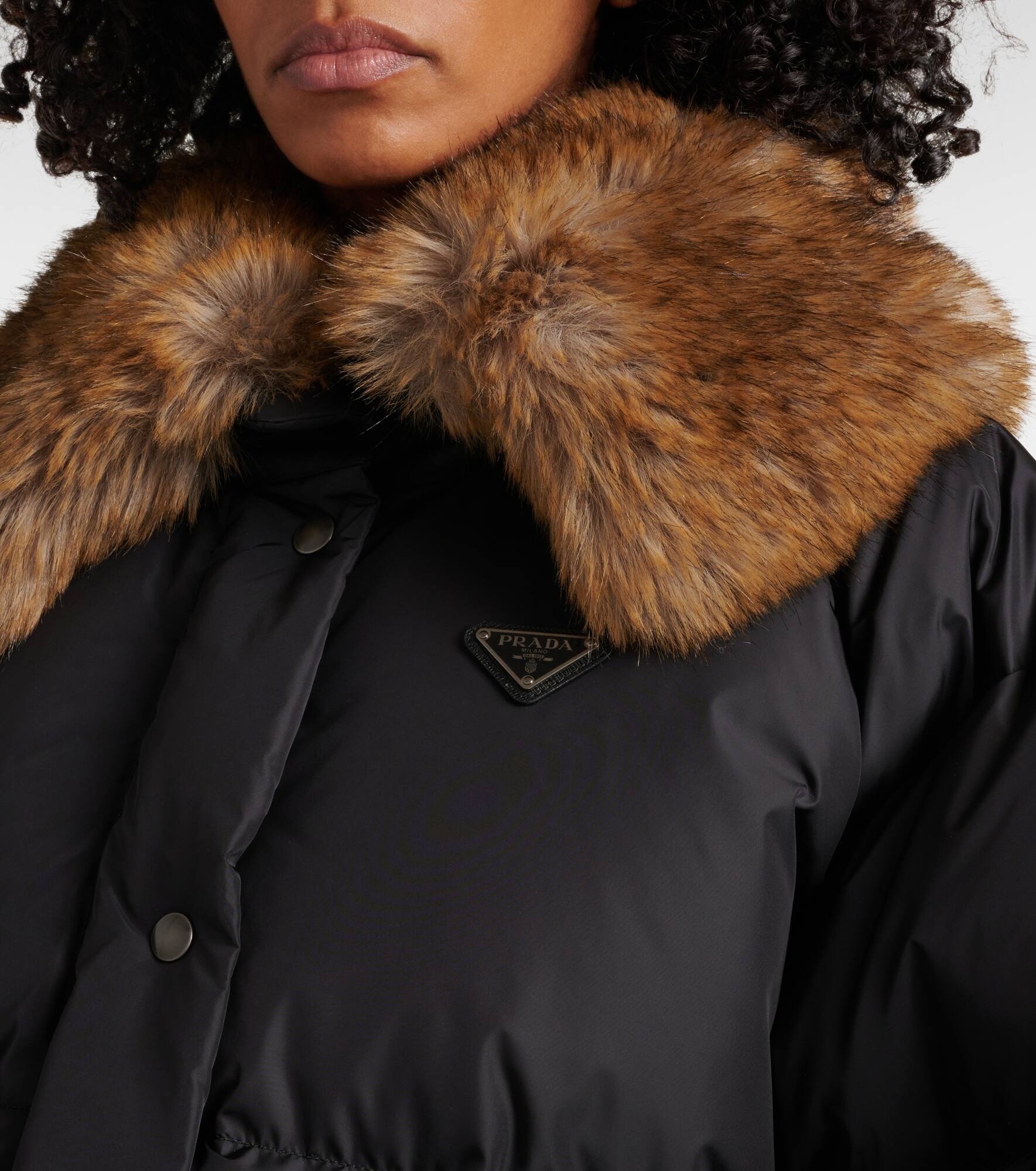 Faux fur-trimmed down jacket - 4