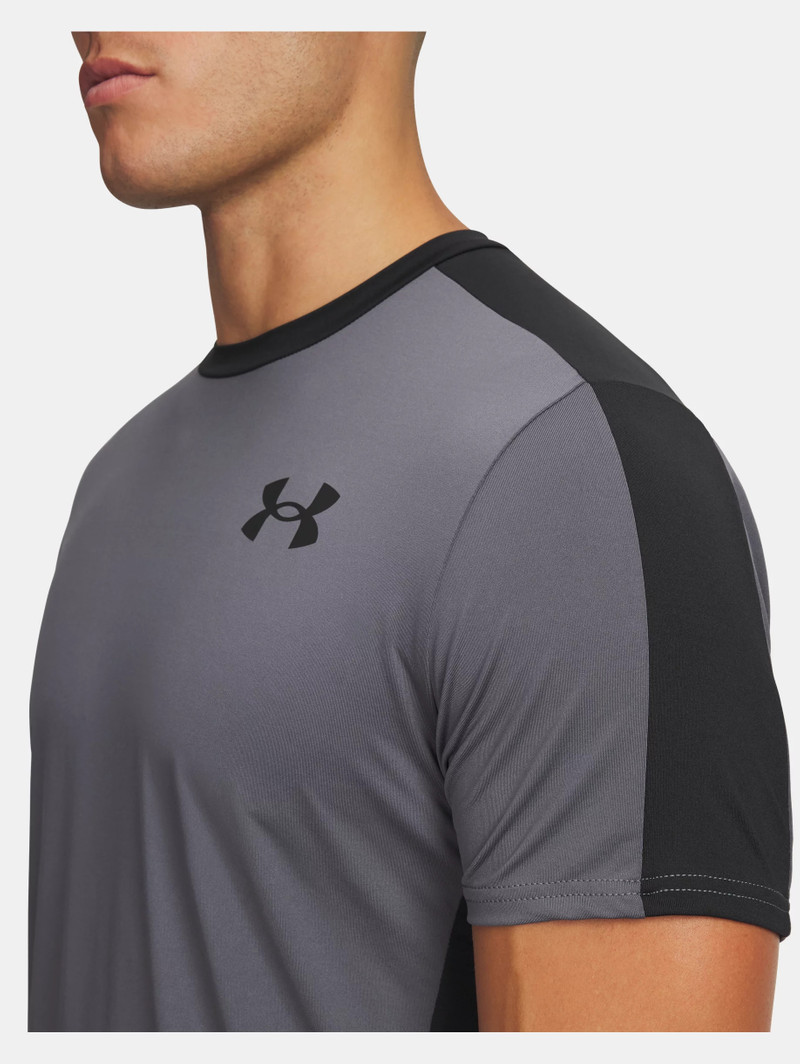 HeatGear® Wordmark 3