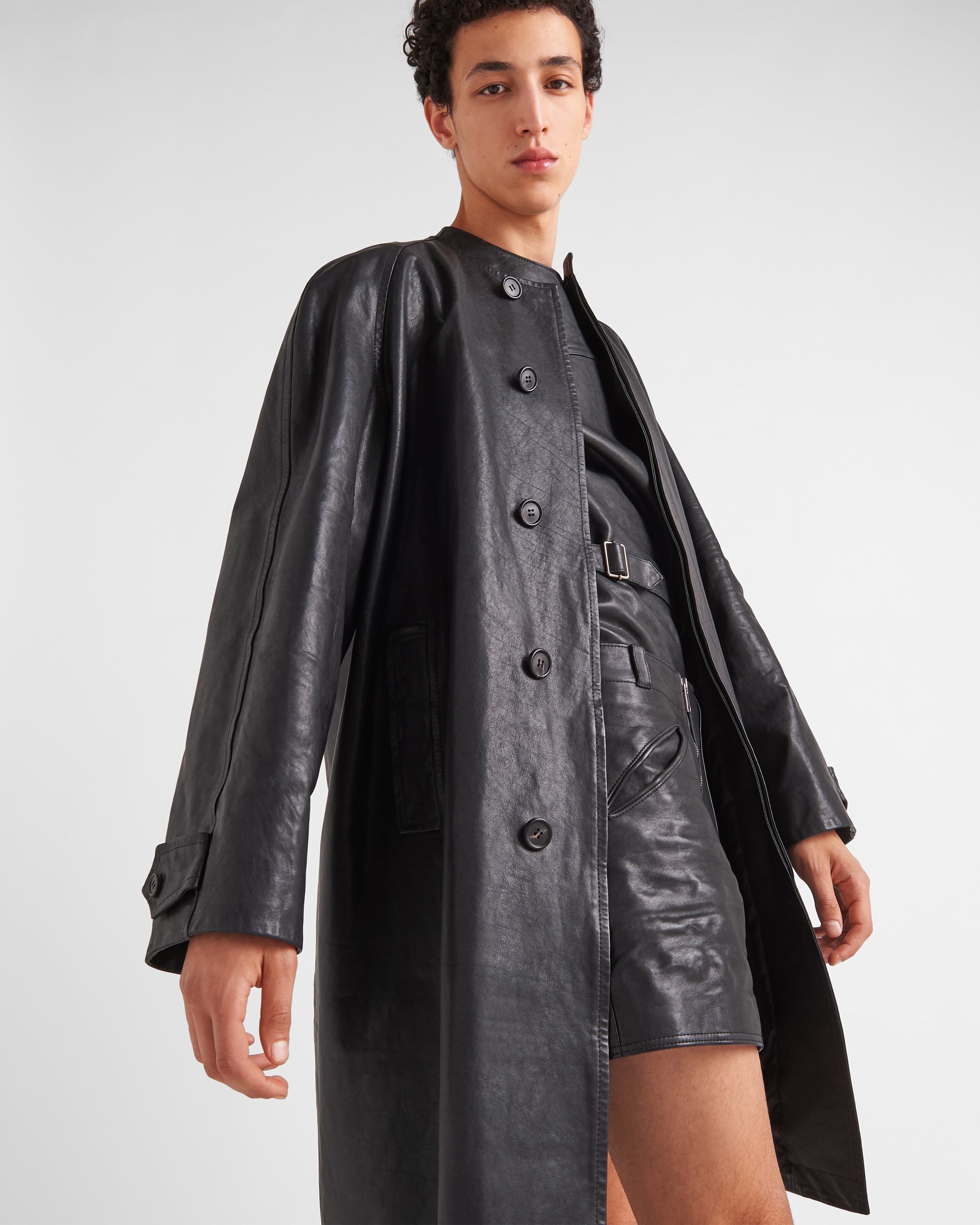 Leather coat - 3