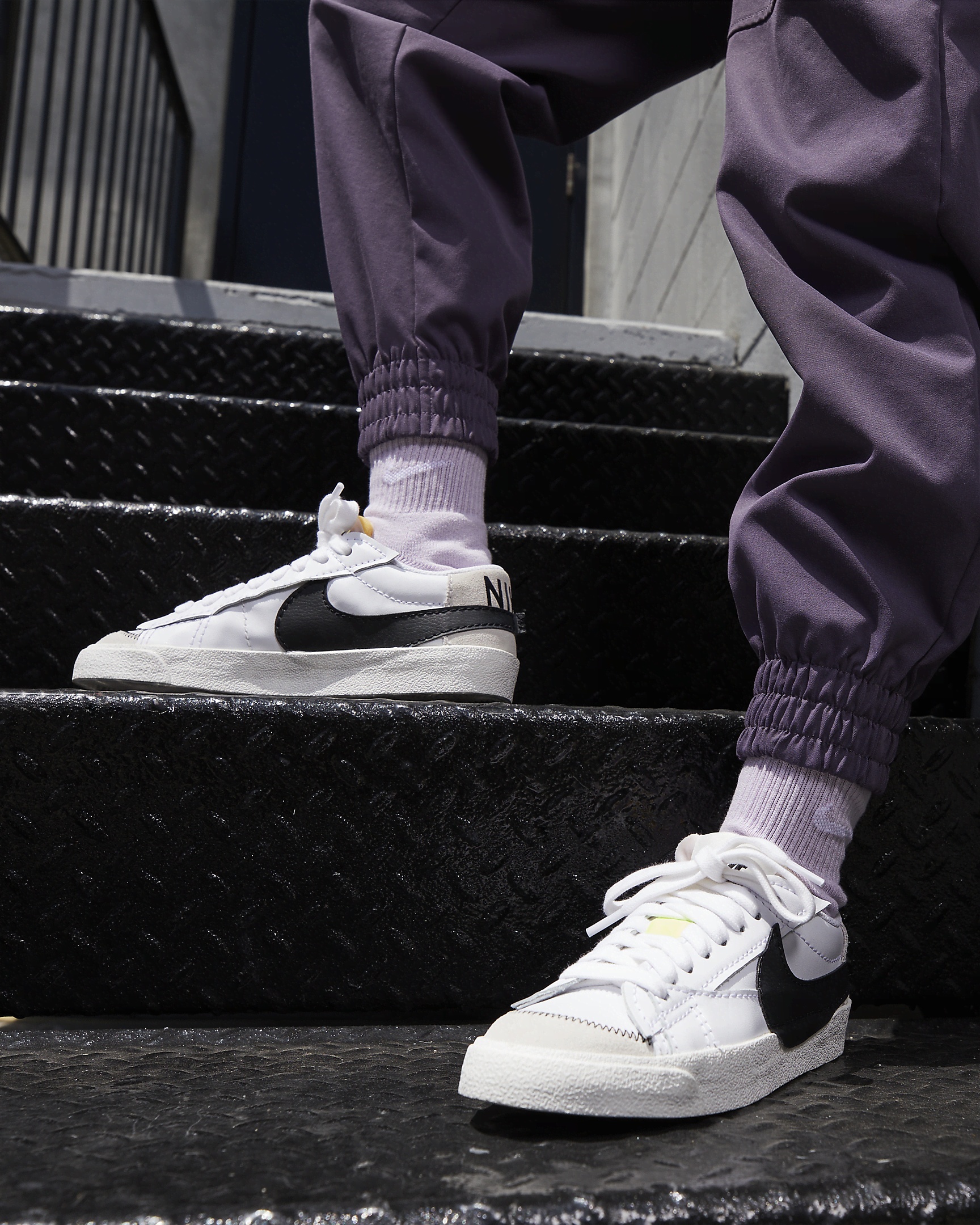 Nike Blazer Low '77 Jumbo Women's Shoes - 2