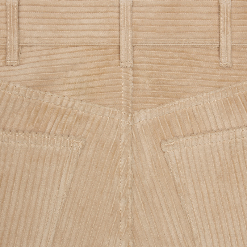 KITTY JEANS IN CORDUROY 3