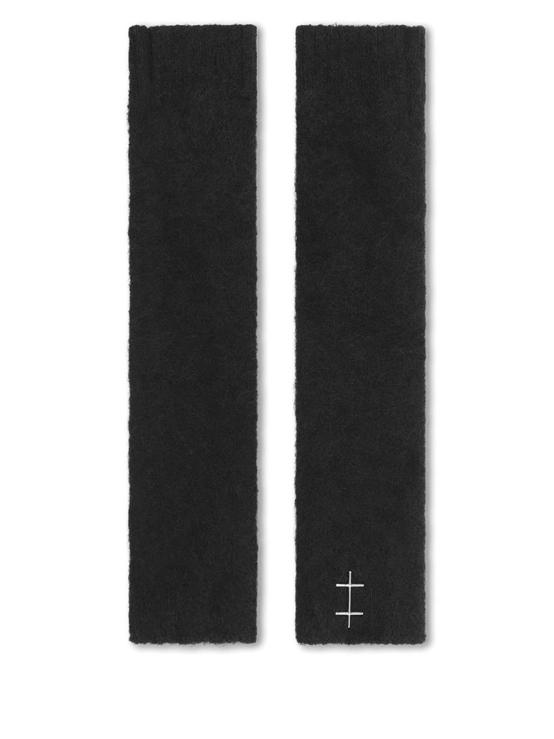 Blur gloves 1