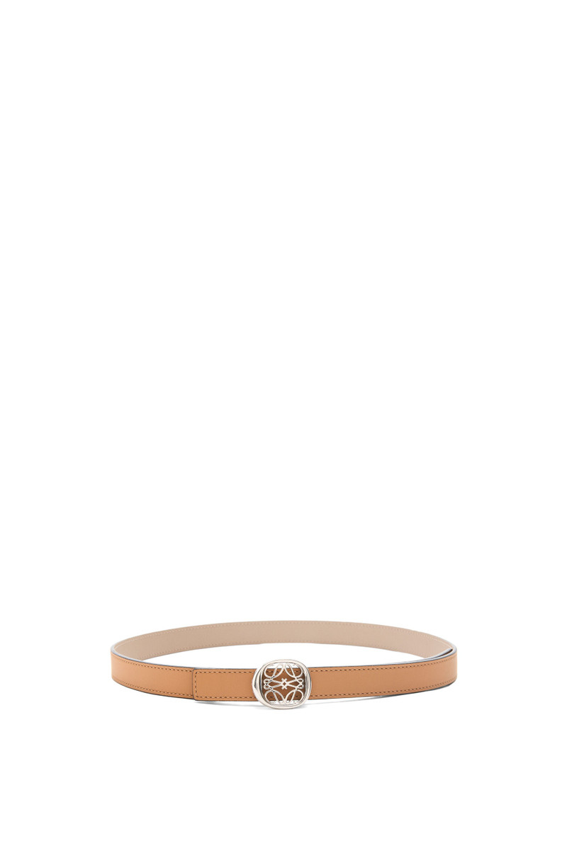 Loewe Reversible Anagram Ellipse belt in smooth calfskin outlook