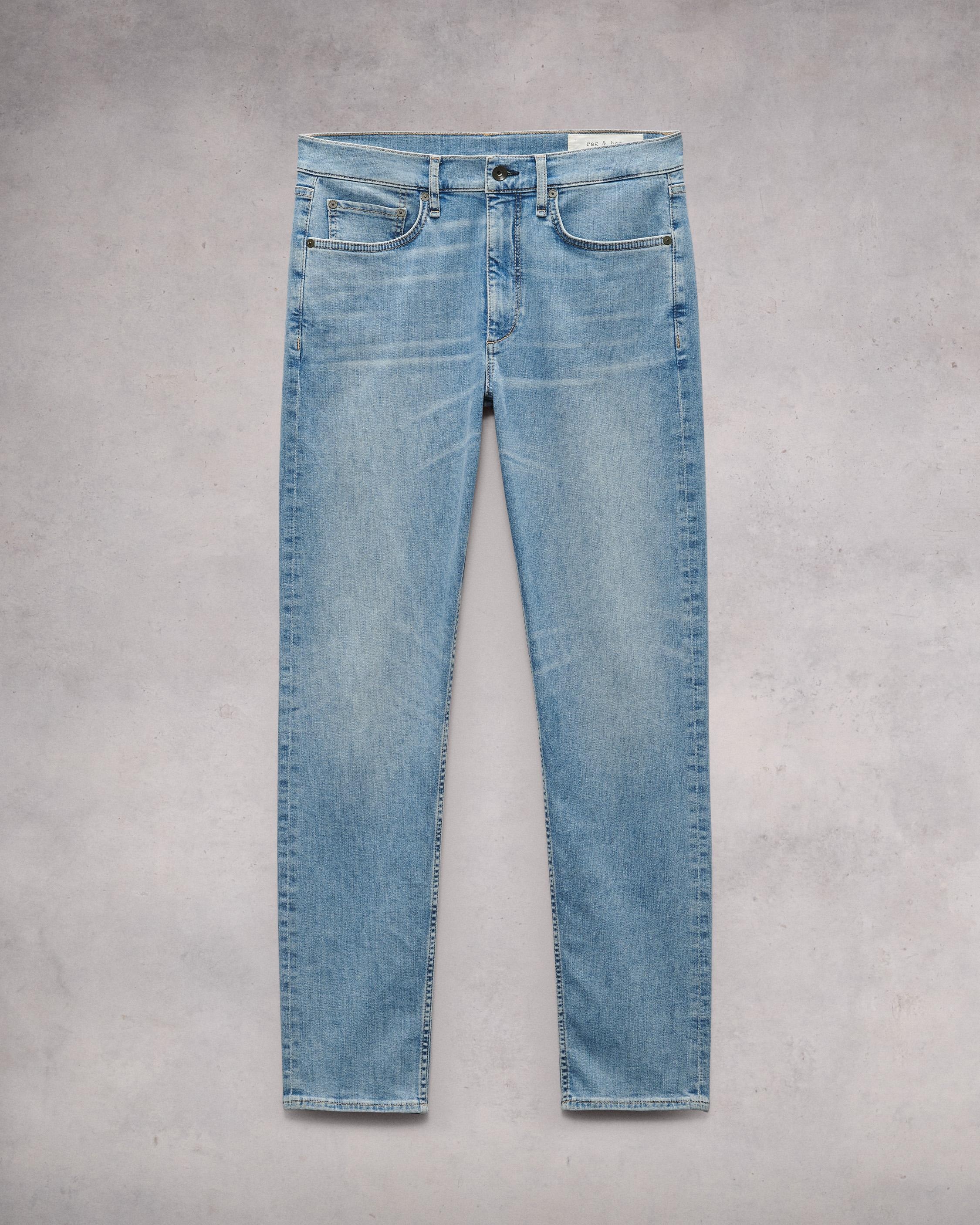 Fit 2 - Parker
Slim Fit Aero Stretch Jean - 1