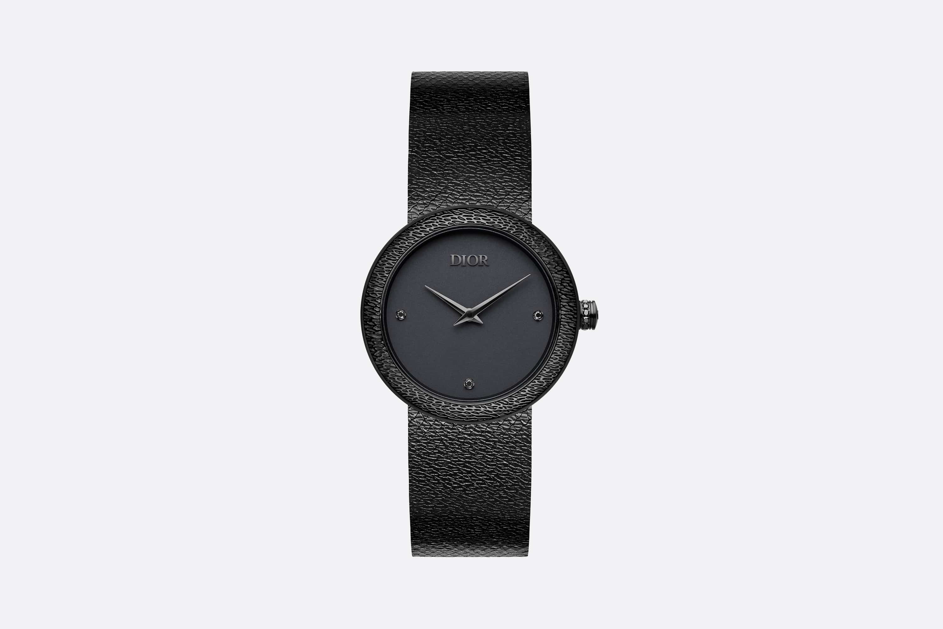 La D de Dior Black Ultramatte 1