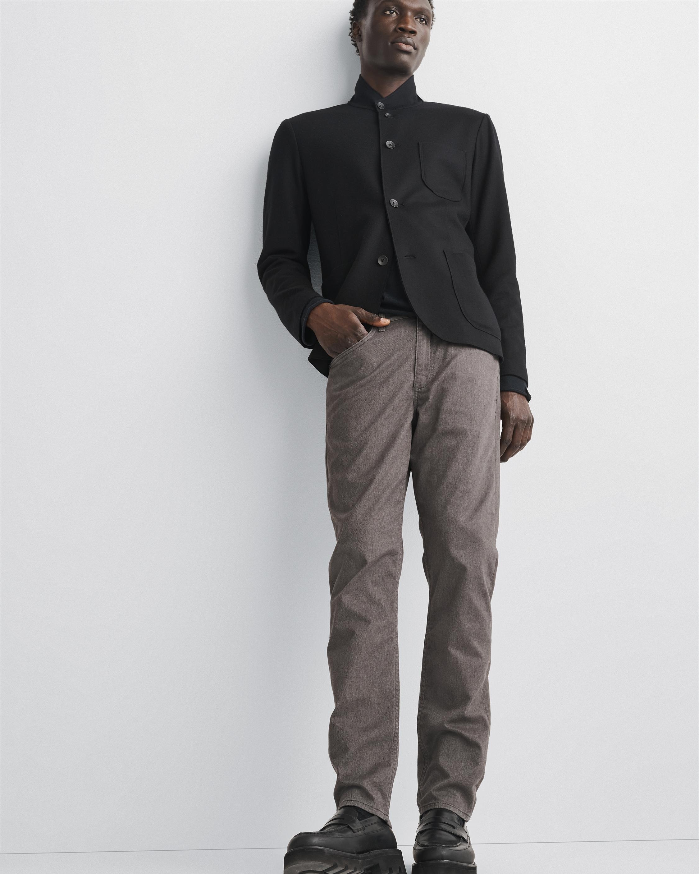Fit 2 Brushed Twill - Charcoal
Slim Fit Jean - 2