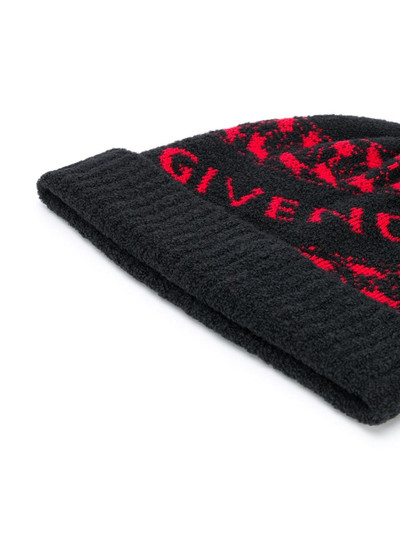 Givenchy chain logo intarsia beanie outlook