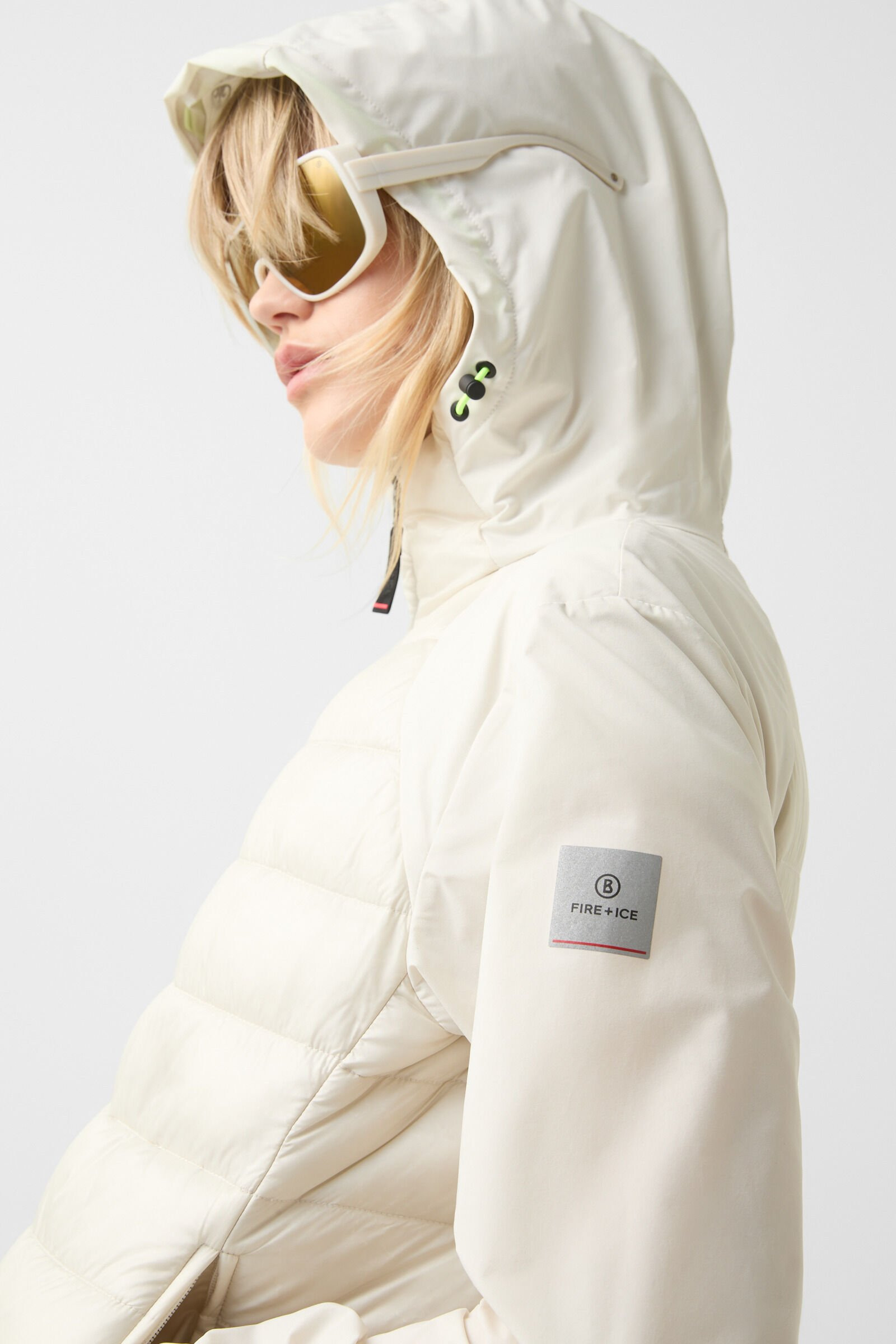 Magan hybrid quilted jacket in Sand - 6