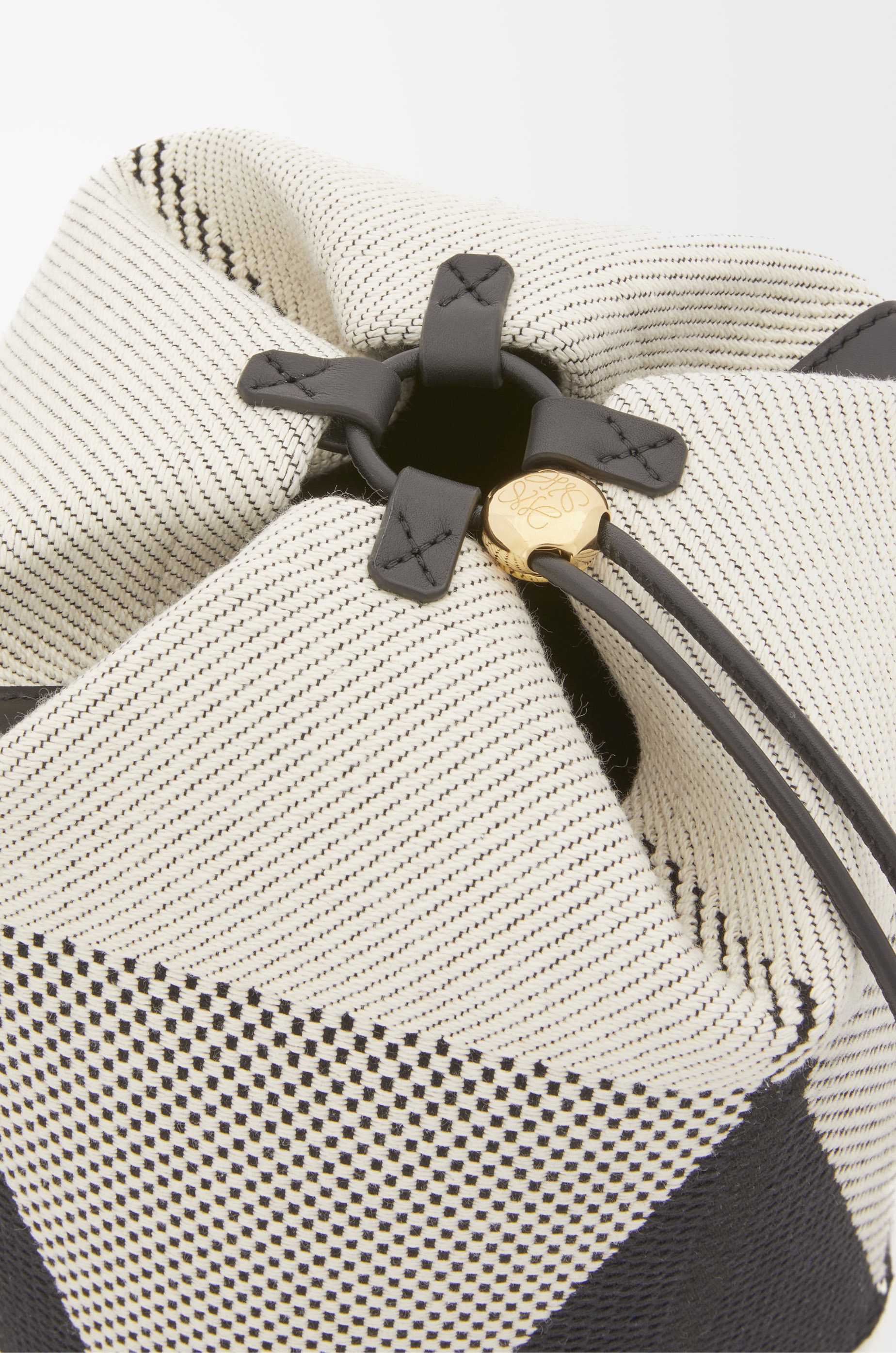 Treasure Bako bucket in canvas jacquard and calfskin - 7