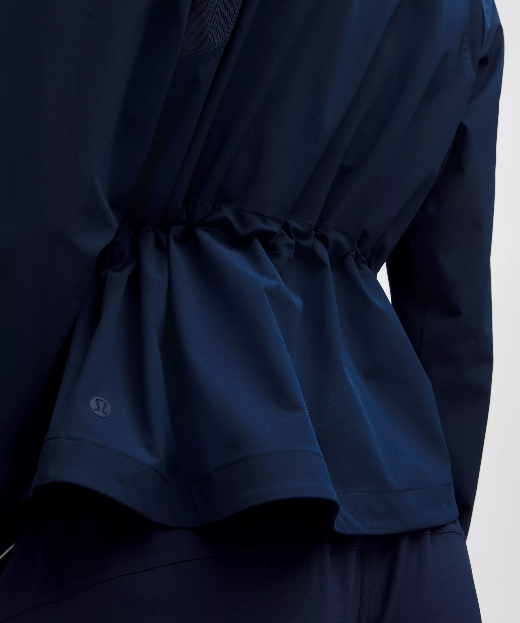 Mesh-Ventilated Tennis Jacket - 7