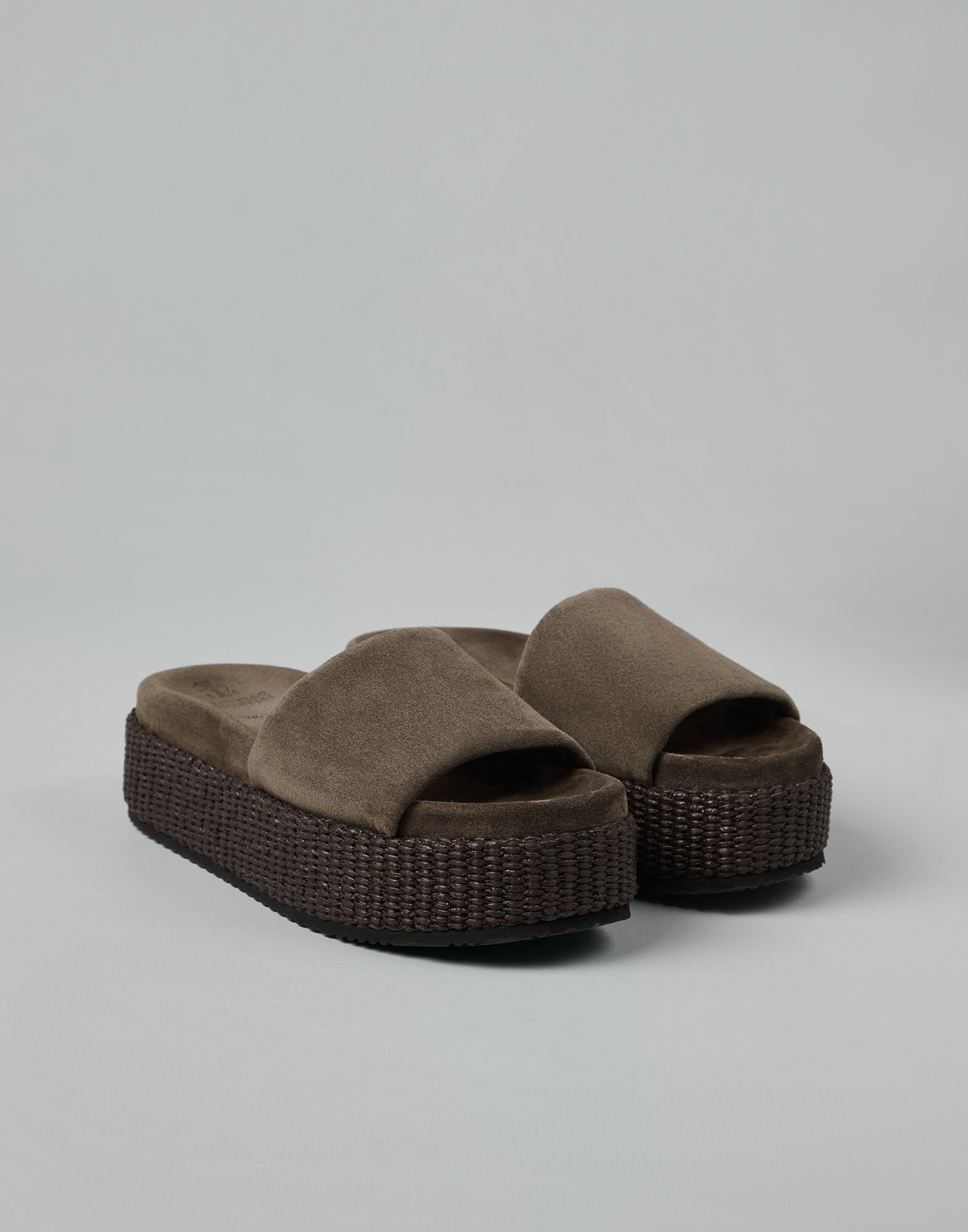 Suede and raffia platform slides - 1