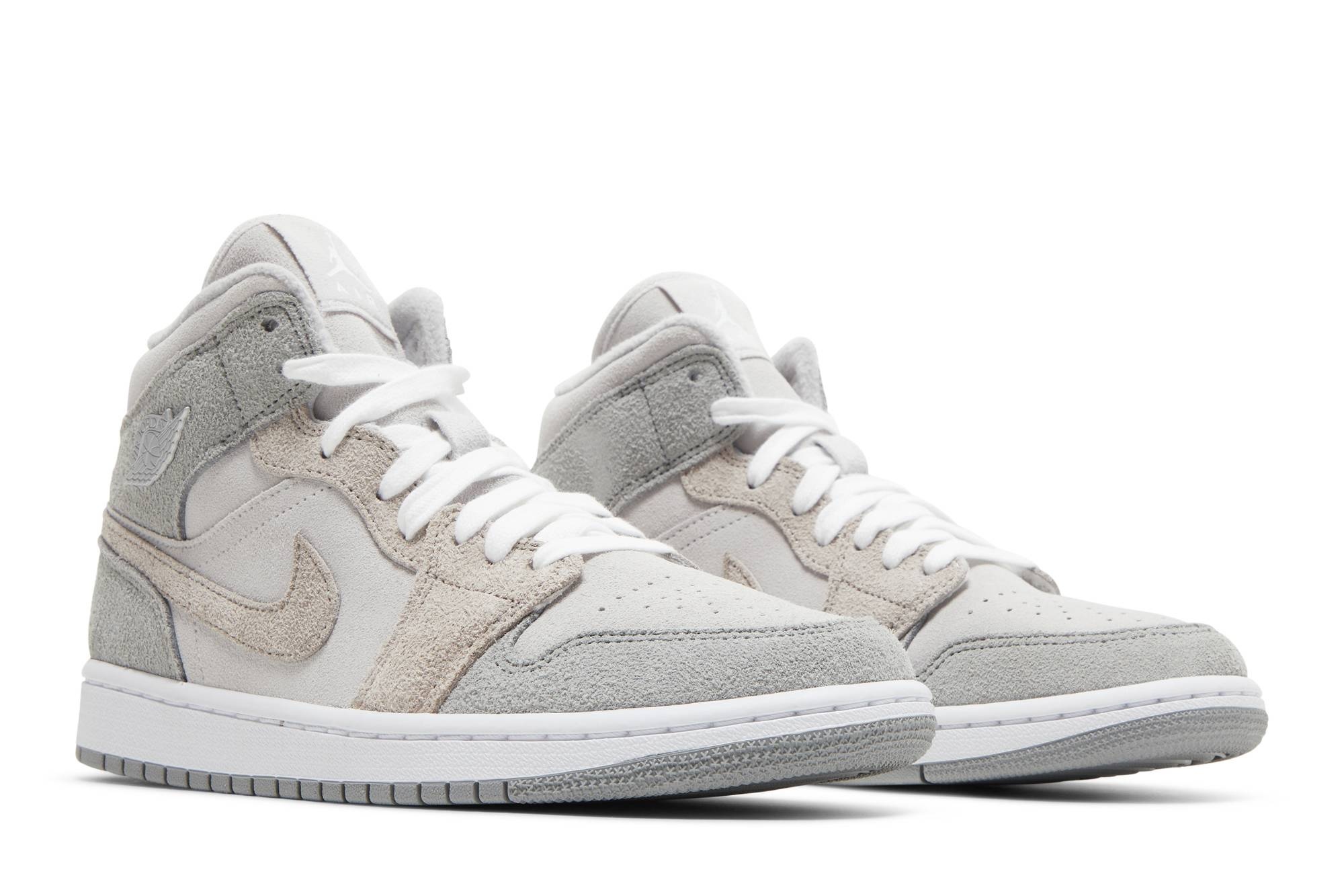 Wmns Air Jordan 1 Mid SE 'Particle Grey' - 8
