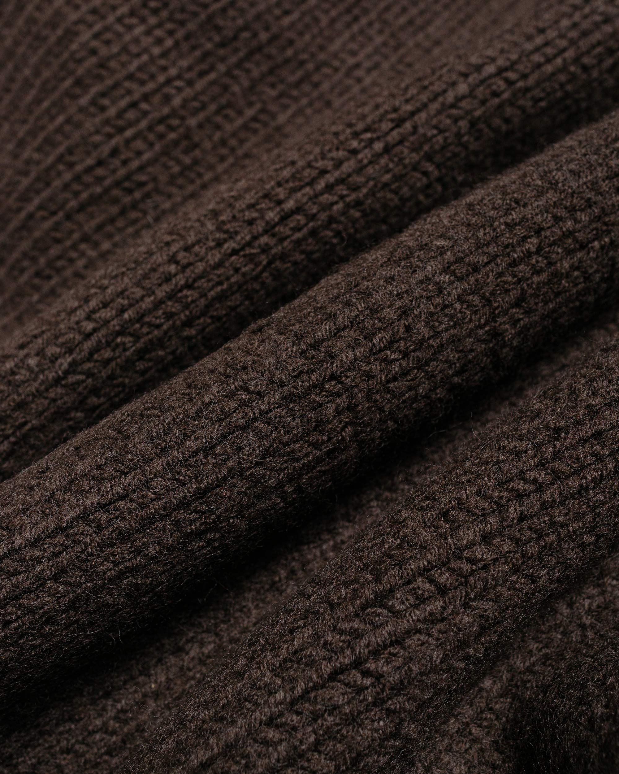 Adventurer Hand-Knit Cowichan Sweater Wool Yarn Brown - 5