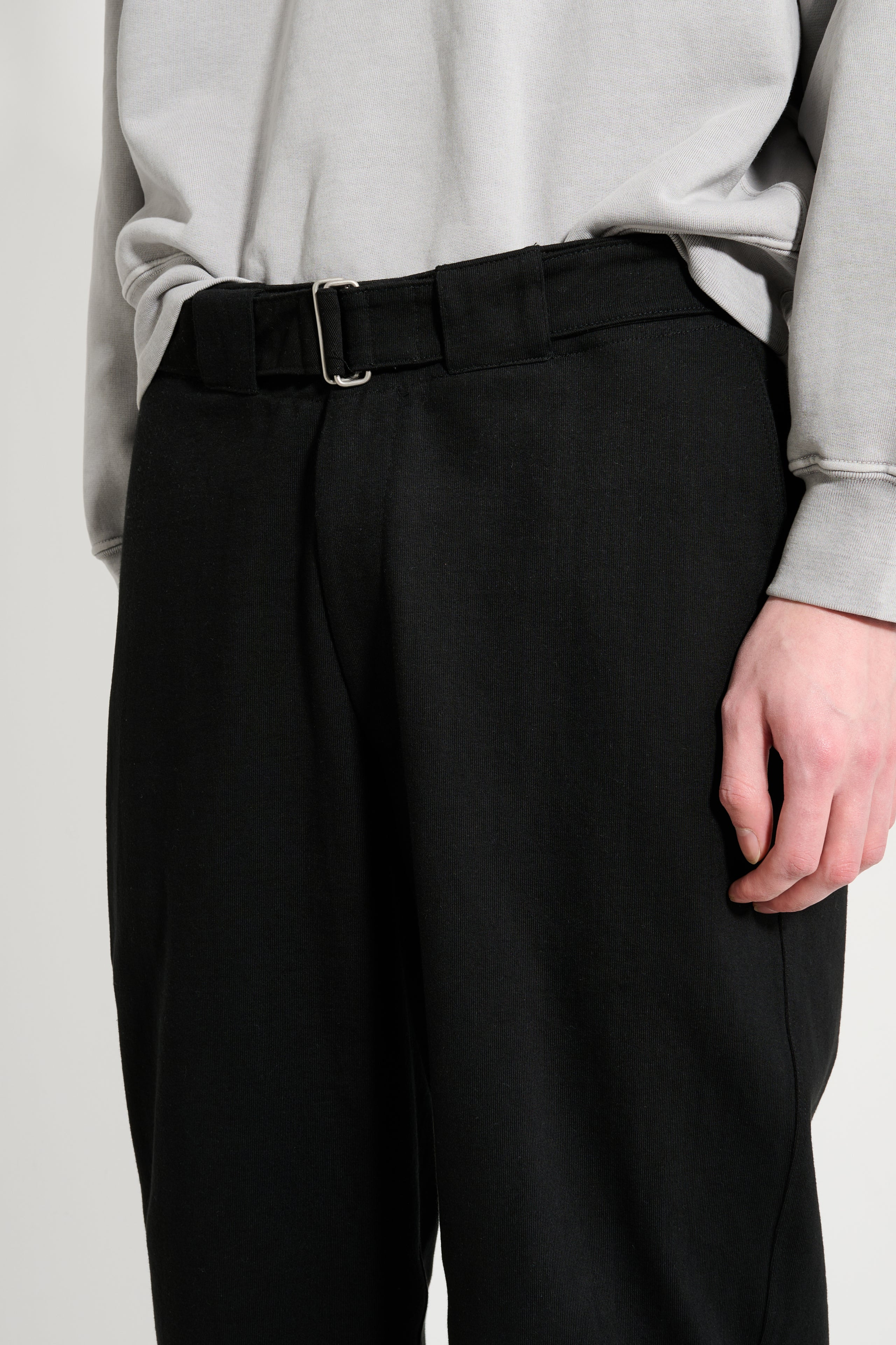 LADY WHITE CO. BELTED JERSEY TROUSER BLACK - 3